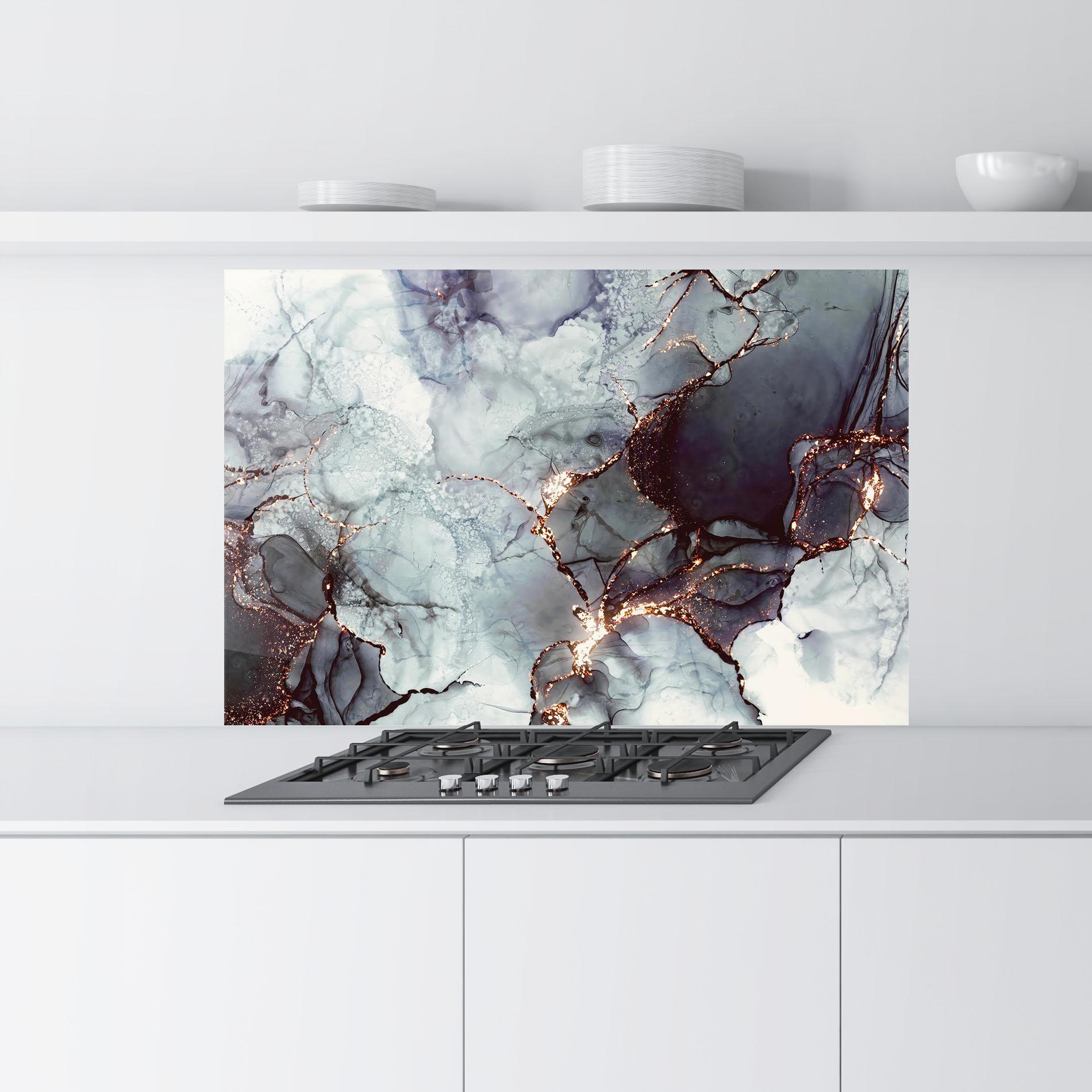 Panel Szklany do Kuchni Abstract Gold Path mockup 9