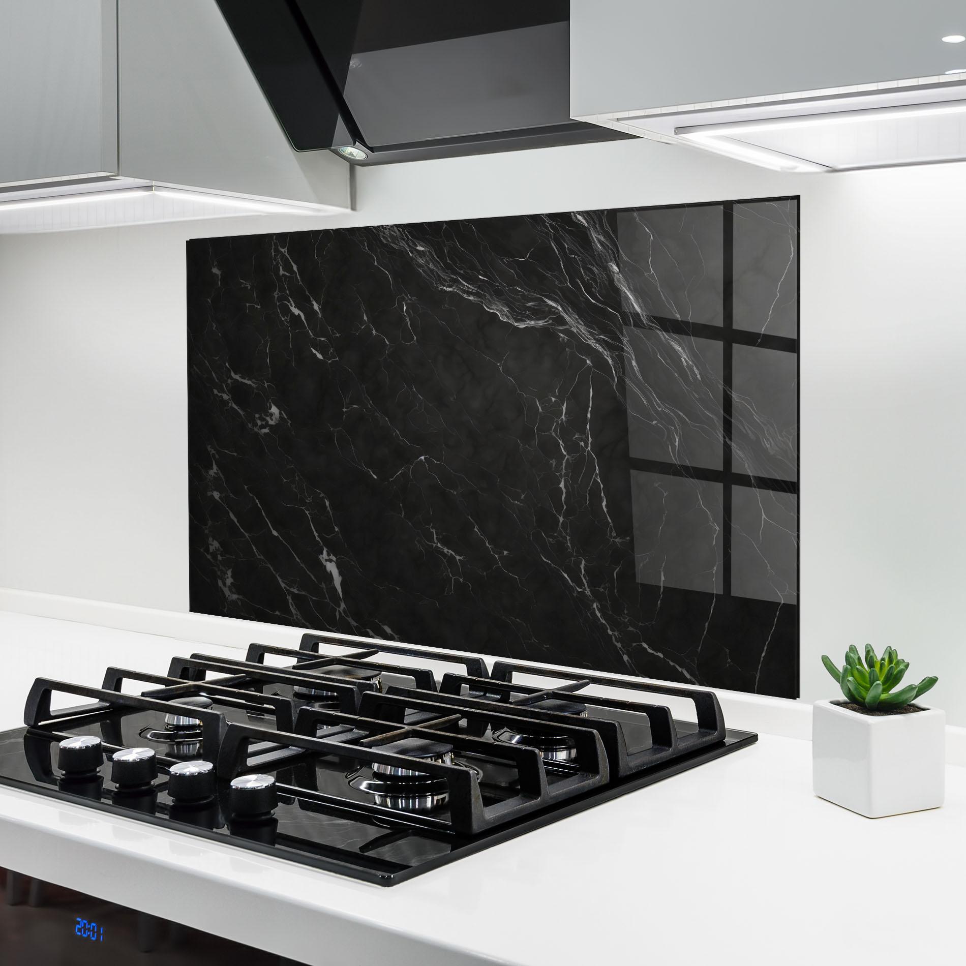 Panel Szklany do Kuchni Black Marble mockup 6