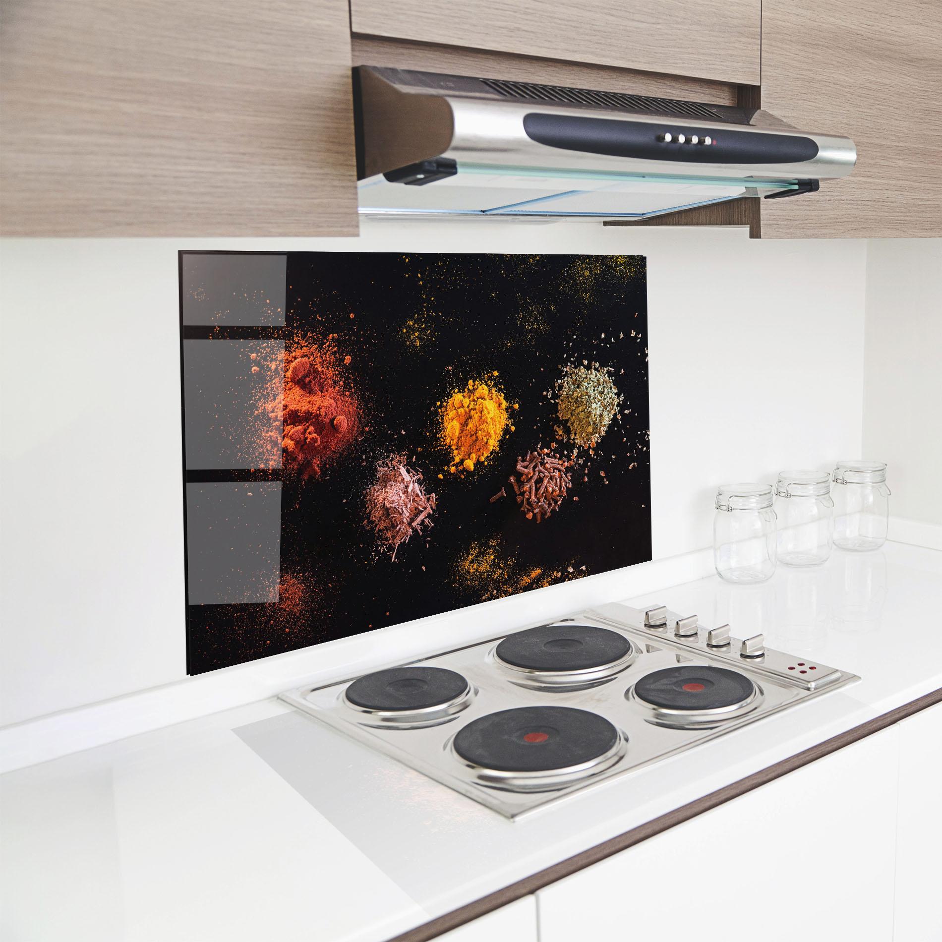 Panel Szklany do Kuchni Powder On Black mockup 8