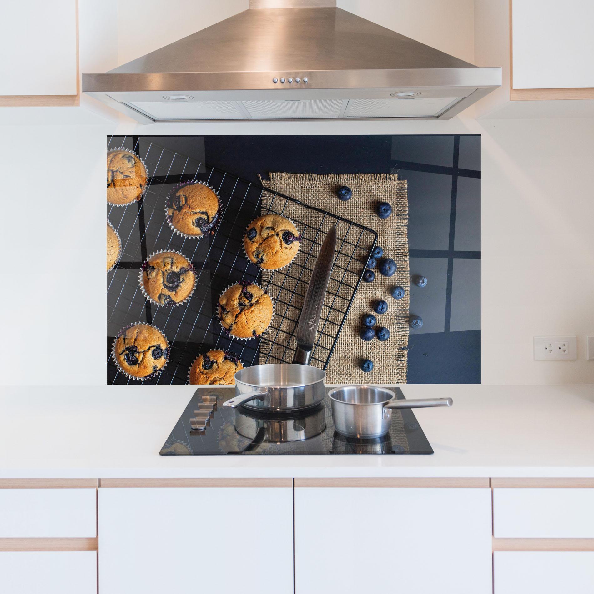 Panel Szklany do Kuchni Blueberry Muffins Dessert mockup 5