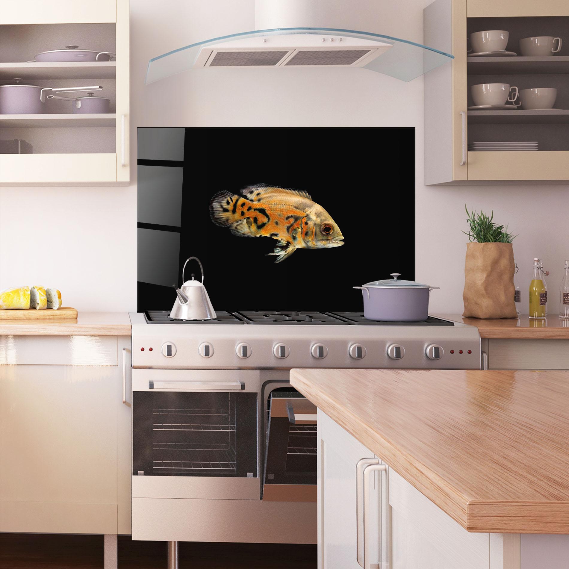 Panel Szklany do Kuchni Cute Brown Fish mockup 1