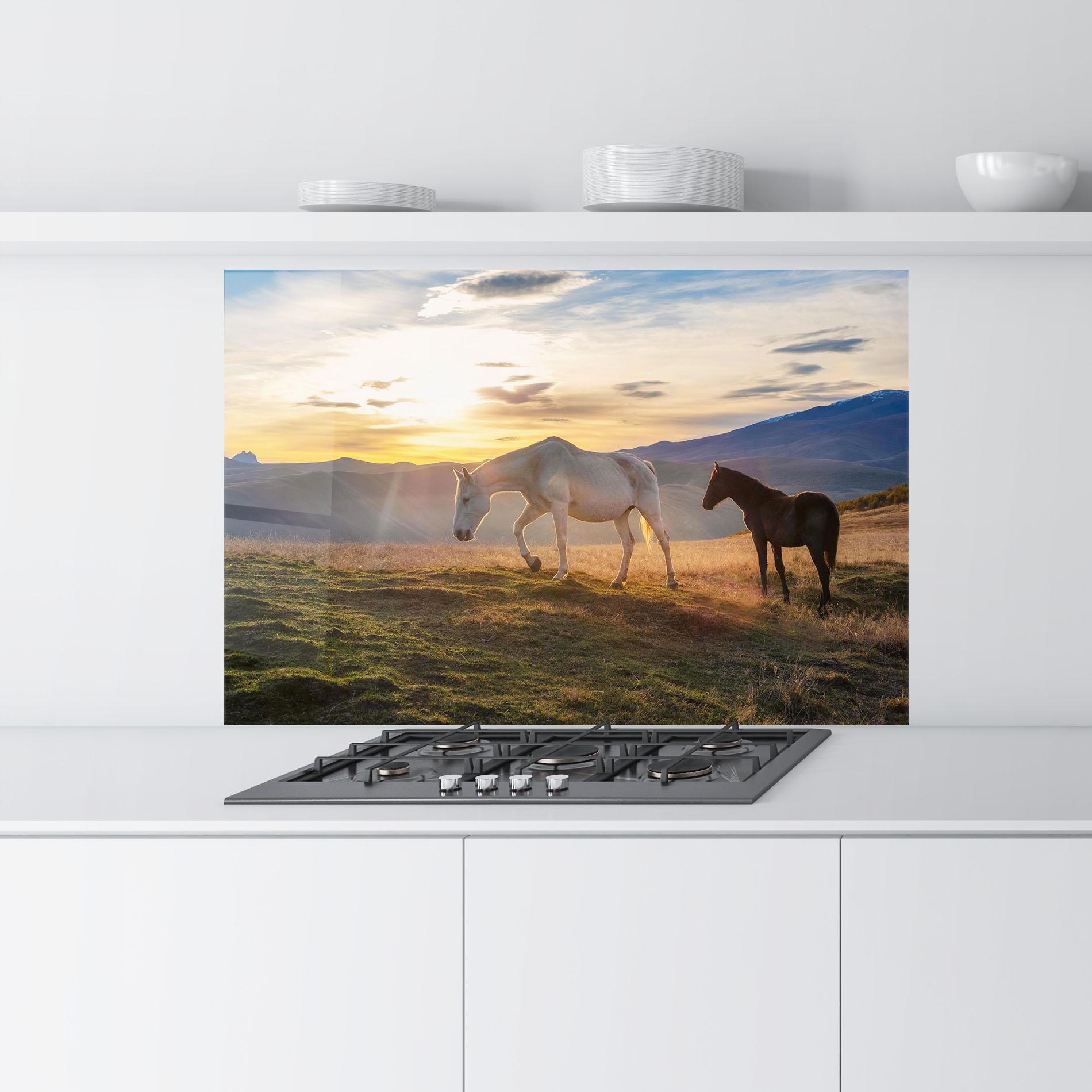 Panel Szklany do Kuchni Mountain White Horse mockup 9