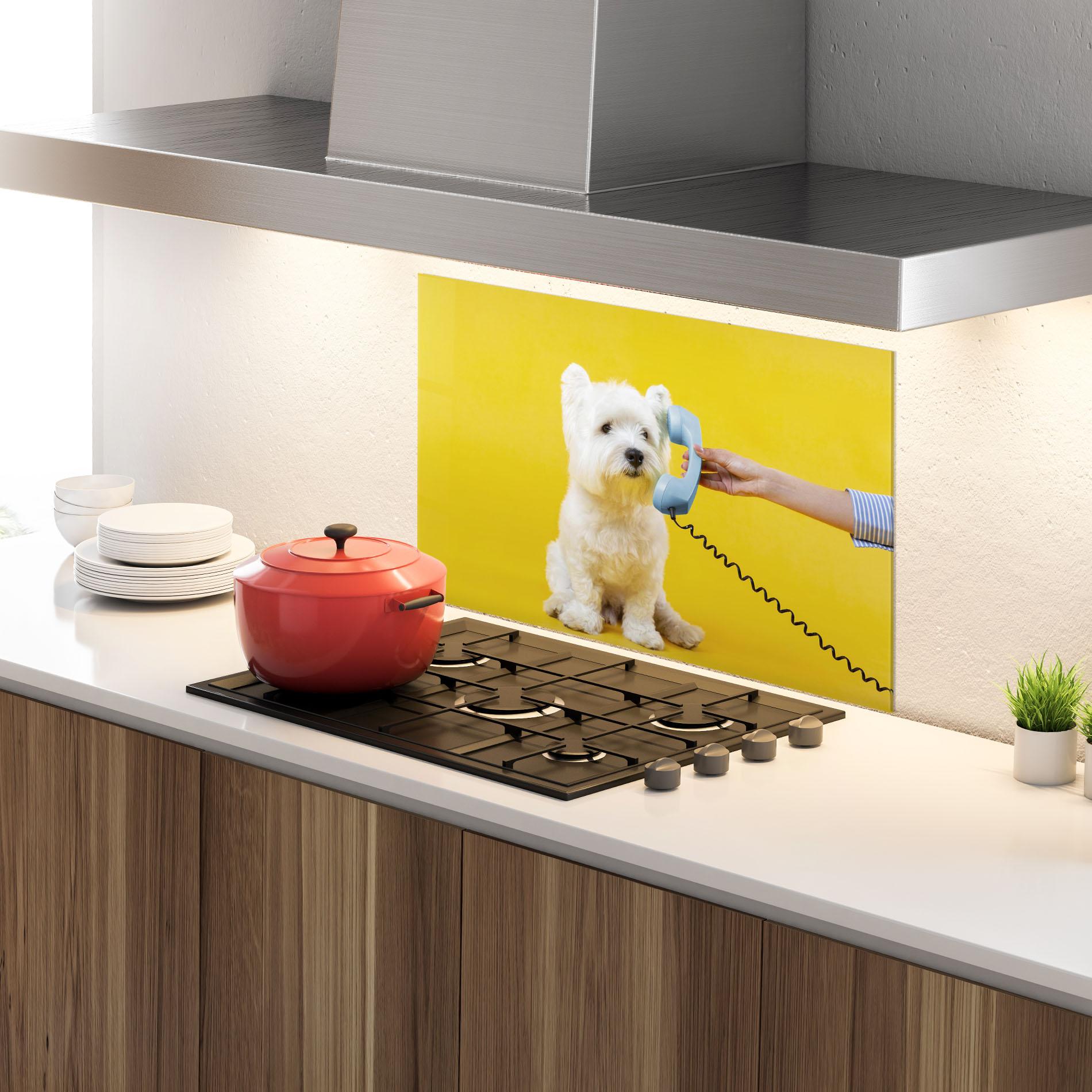 Panel Szklany do Kuchni Cute Little Dog mockup 4