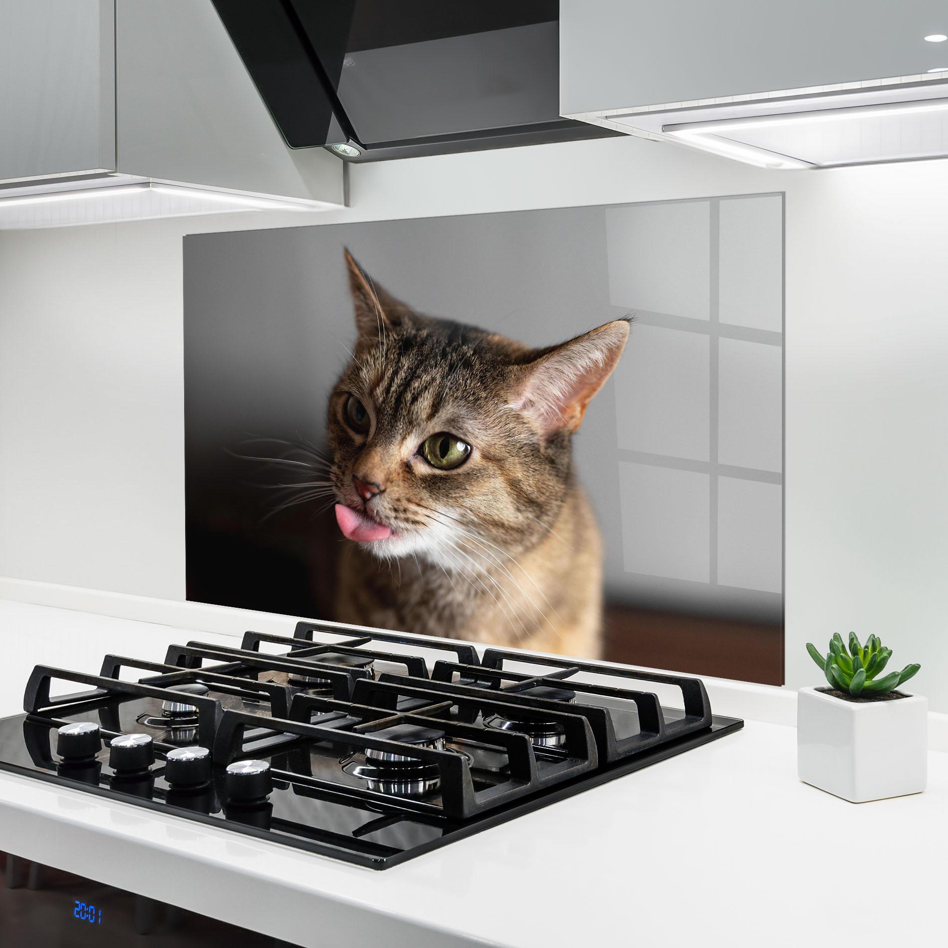 Panel Szklany do Kuchni Brown Green Eyes Cat mockup 6
