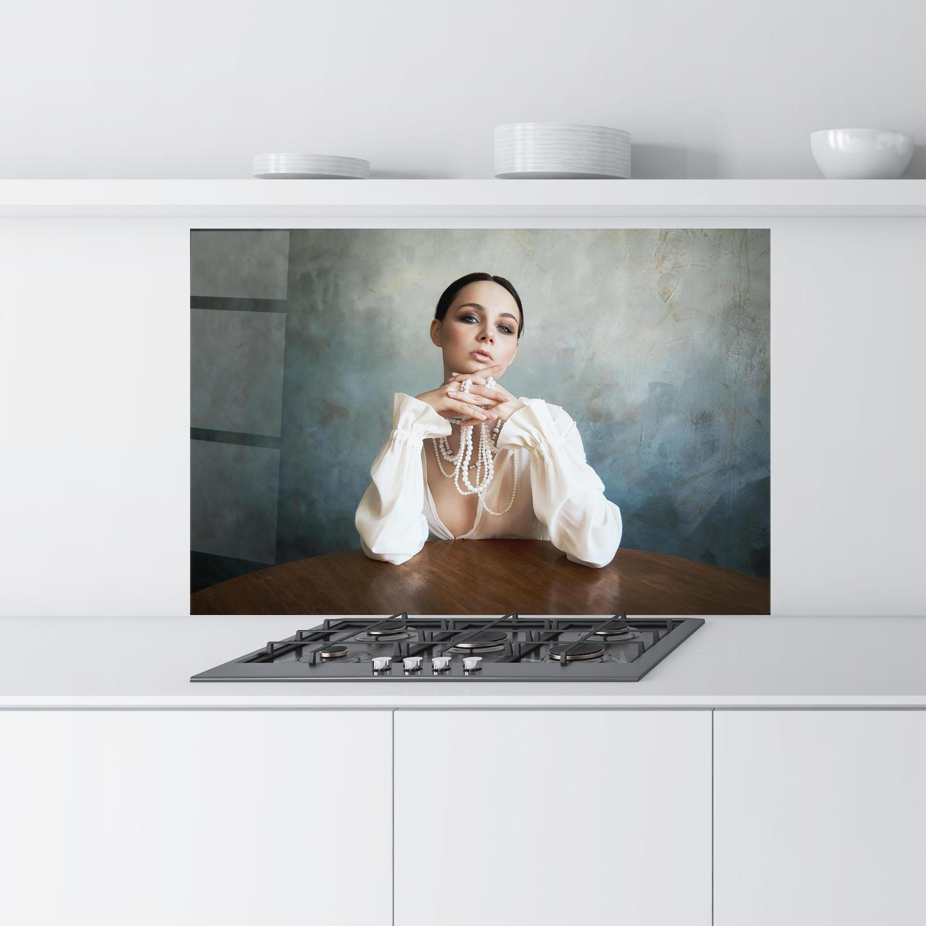 Panel Szklany do Kuchni Girl White Pearls mockup 9