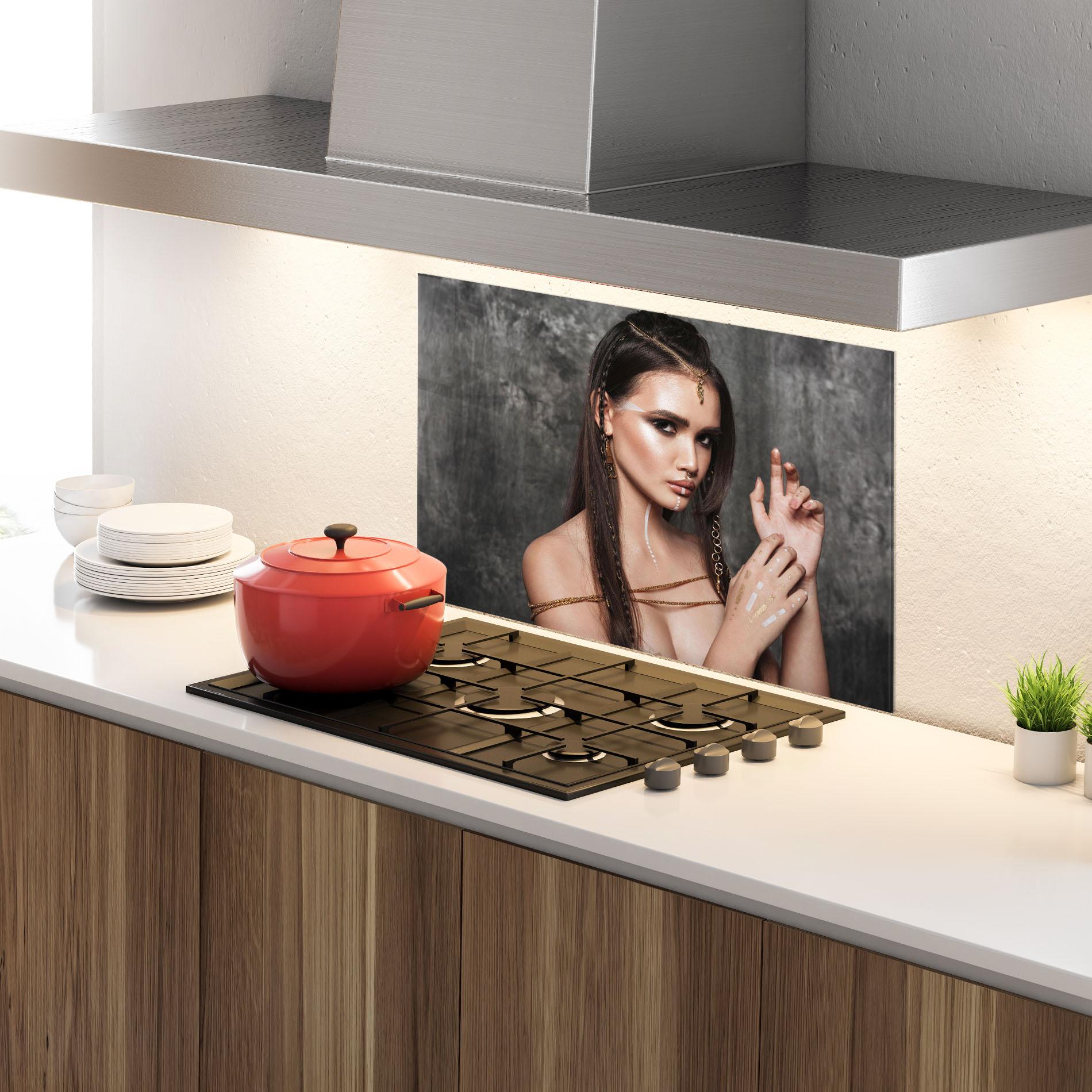 Panel Szklany do Kuchni Gold Hair Accessory mockup 4