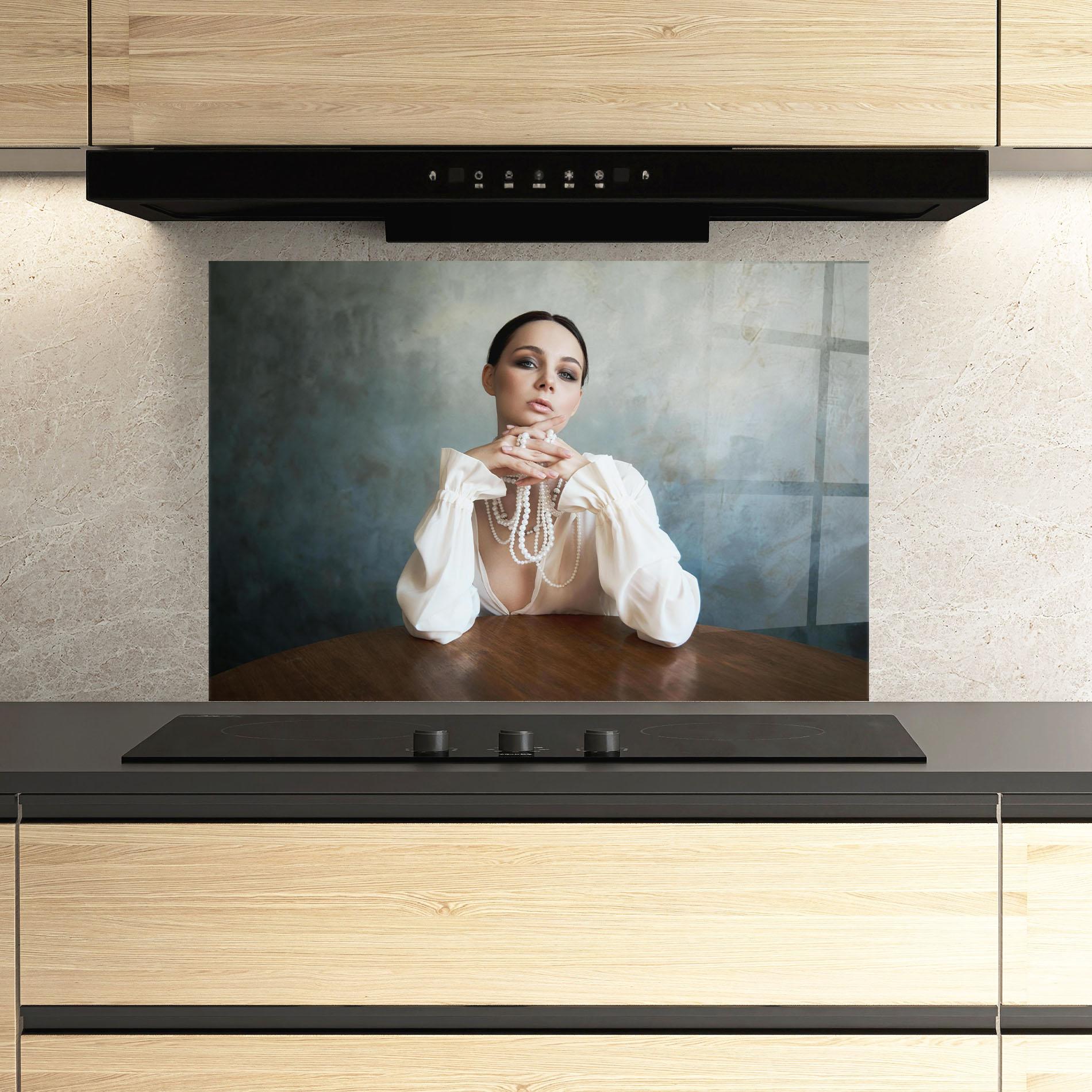Panel Szklany do Kuchni Girl White Pearls mockup 3