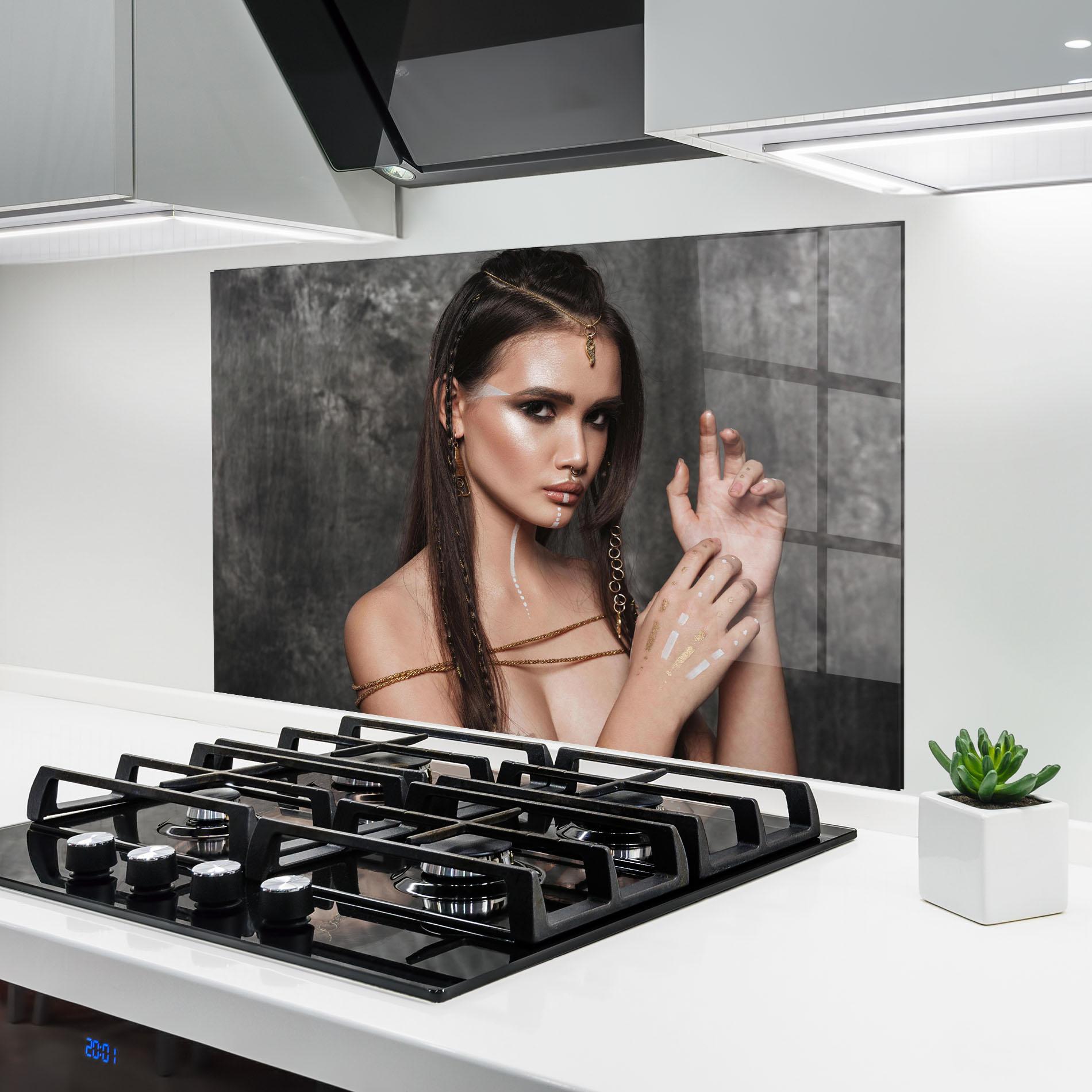 Panel Szklany do Kuchni Gold Hair Accessory mockup 6