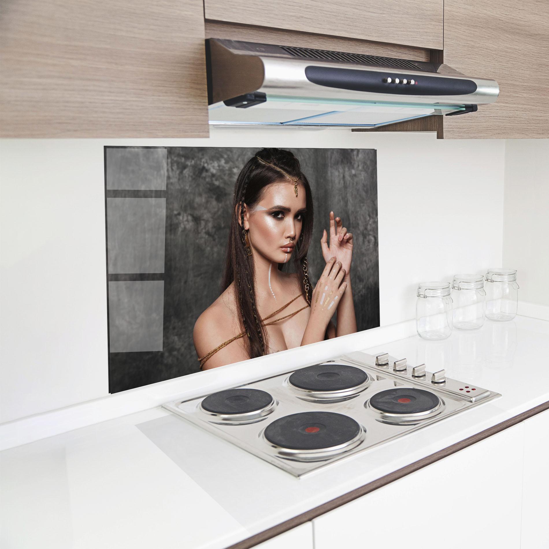 Panel Szklany do Kuchni Gold Hair Accessory mockup 8