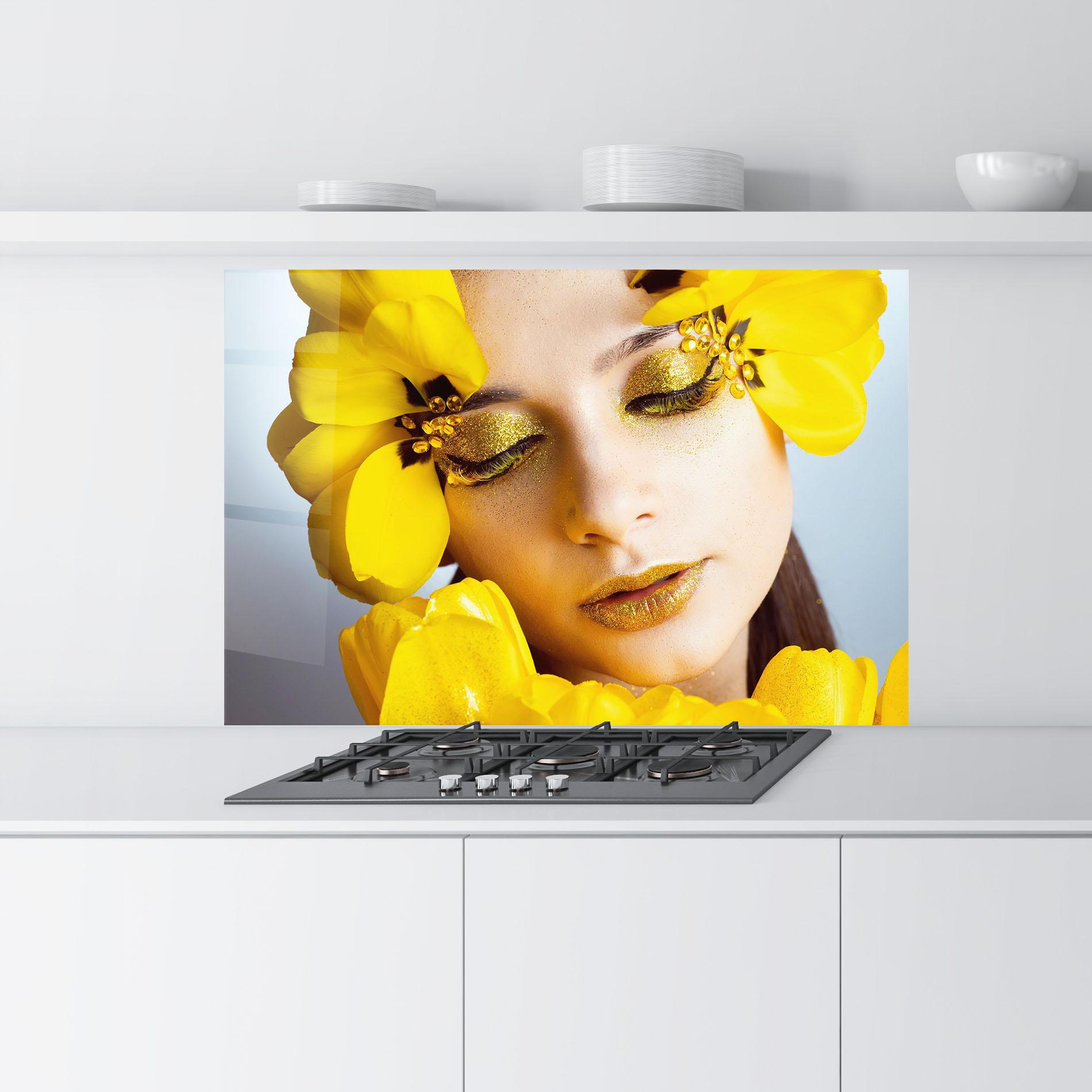 Panel Szklany do Kuchni Yellow Flowers Makeup mockup 9
