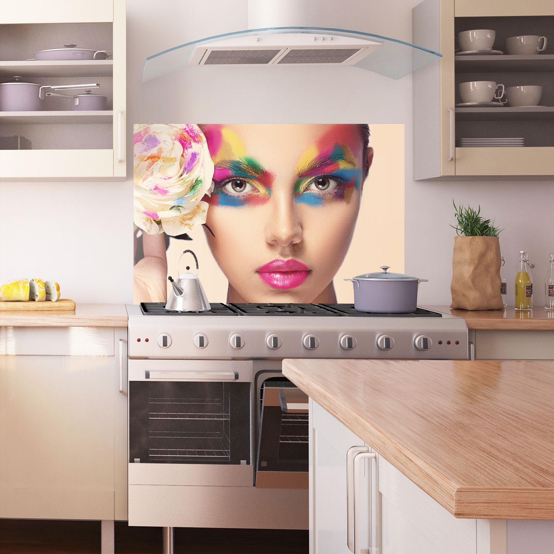 Panel Szklany do Kuchni Colorful Makeup Girl mockup 1