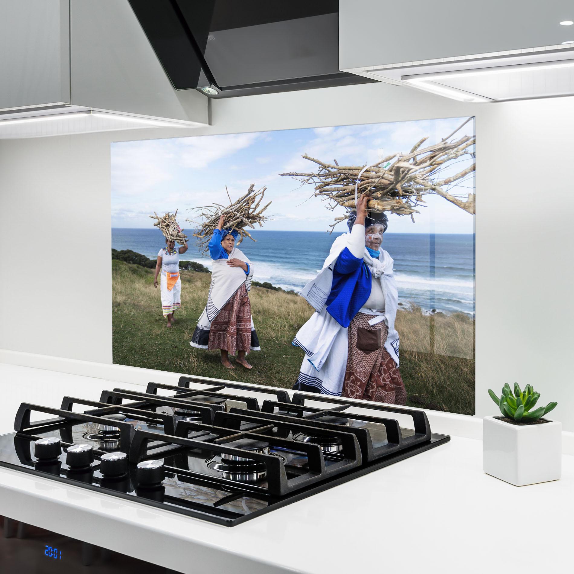 Panel Szklany do Kuchni Indigenous People mockup 6