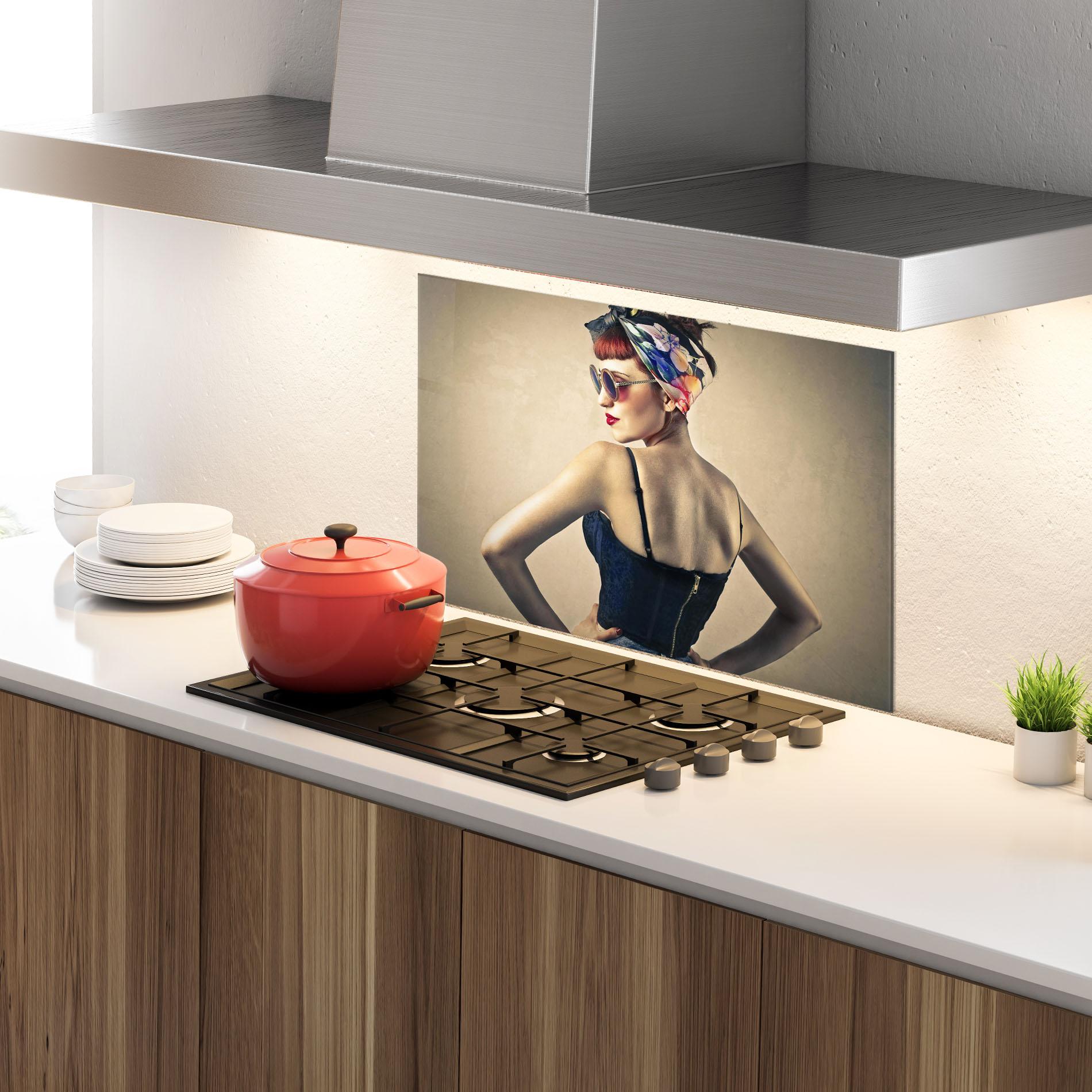Panel Szklany do Kuchni Pin Up Girl mockup 4
