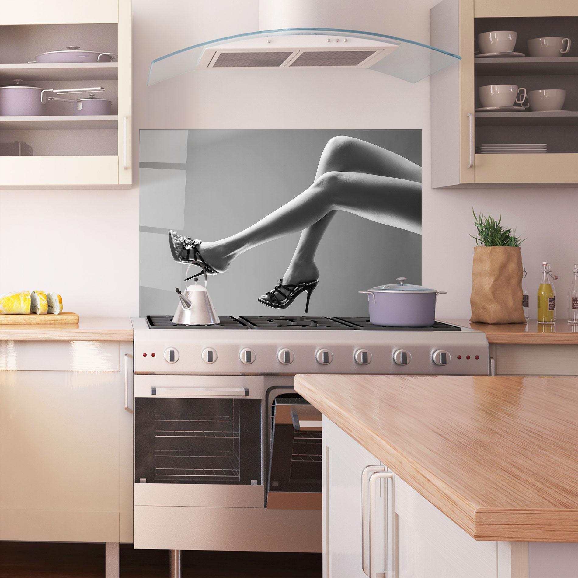 Panel Szklany do Kuchni Black Shoes On Grey mockup 1