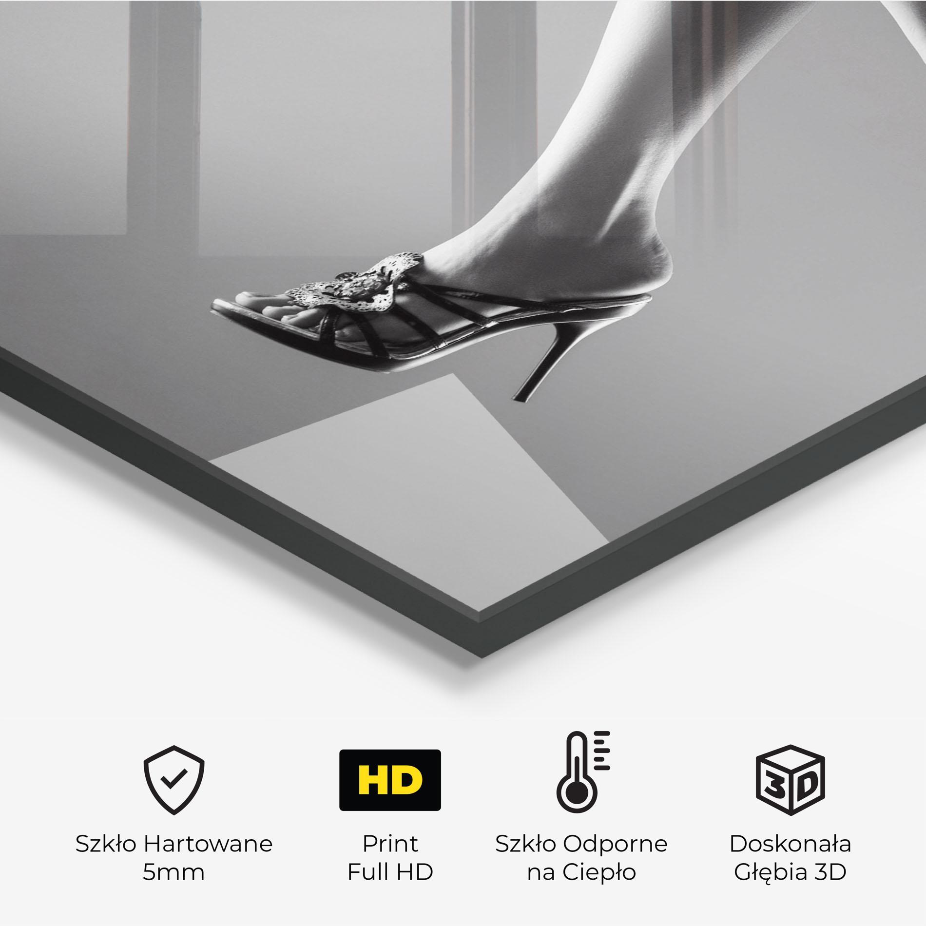 Panel Szklany do Kuchni Black Shoes On Grey mockup 2