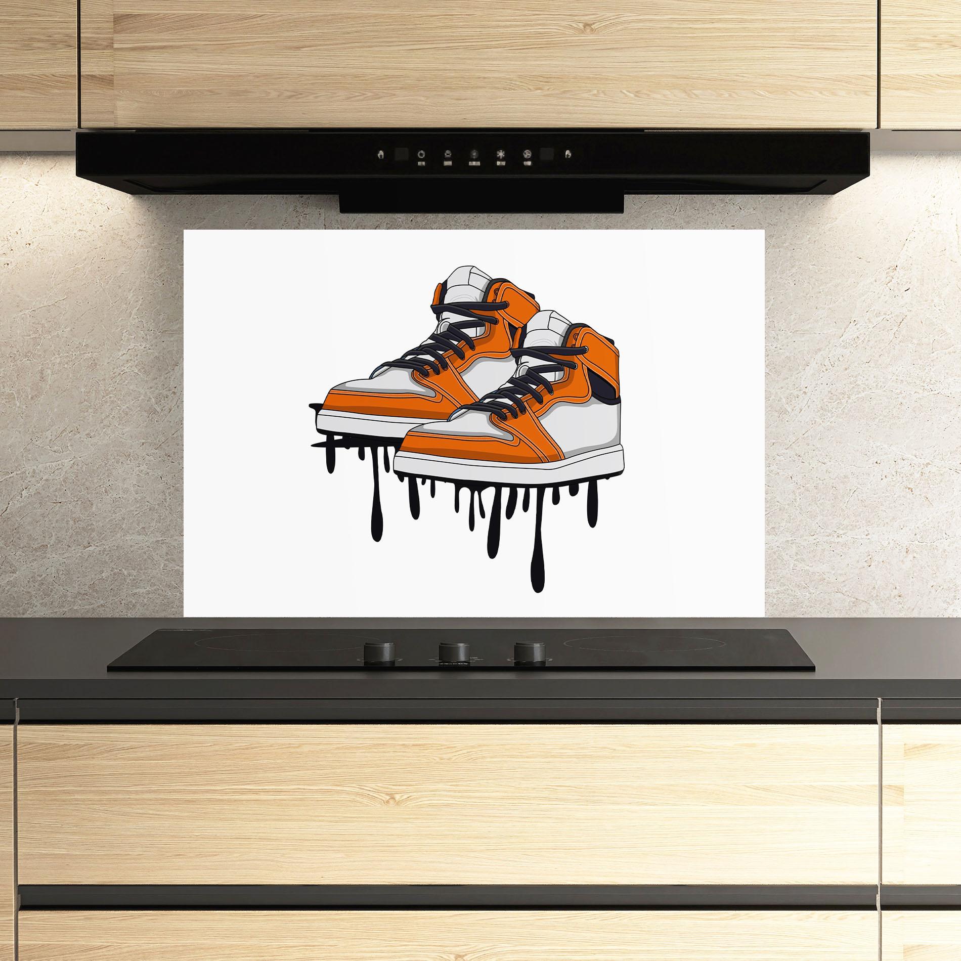 Panel Szklany do Kuchni Black Liquid Shoe mockup 3