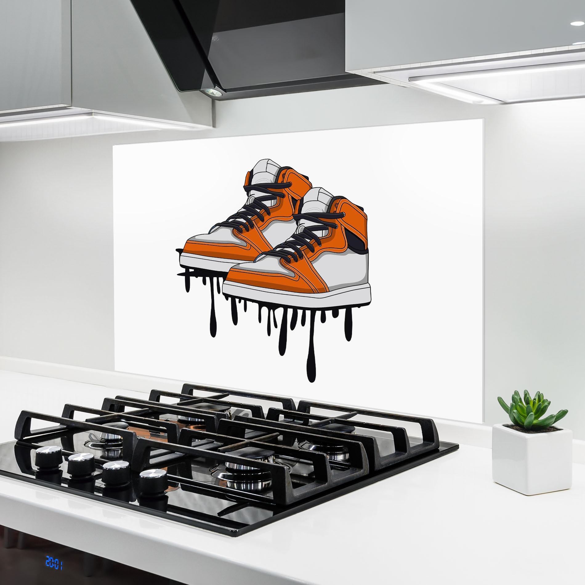 Panel Szklany do Kuchni Black Liquid Shoe mockup 6