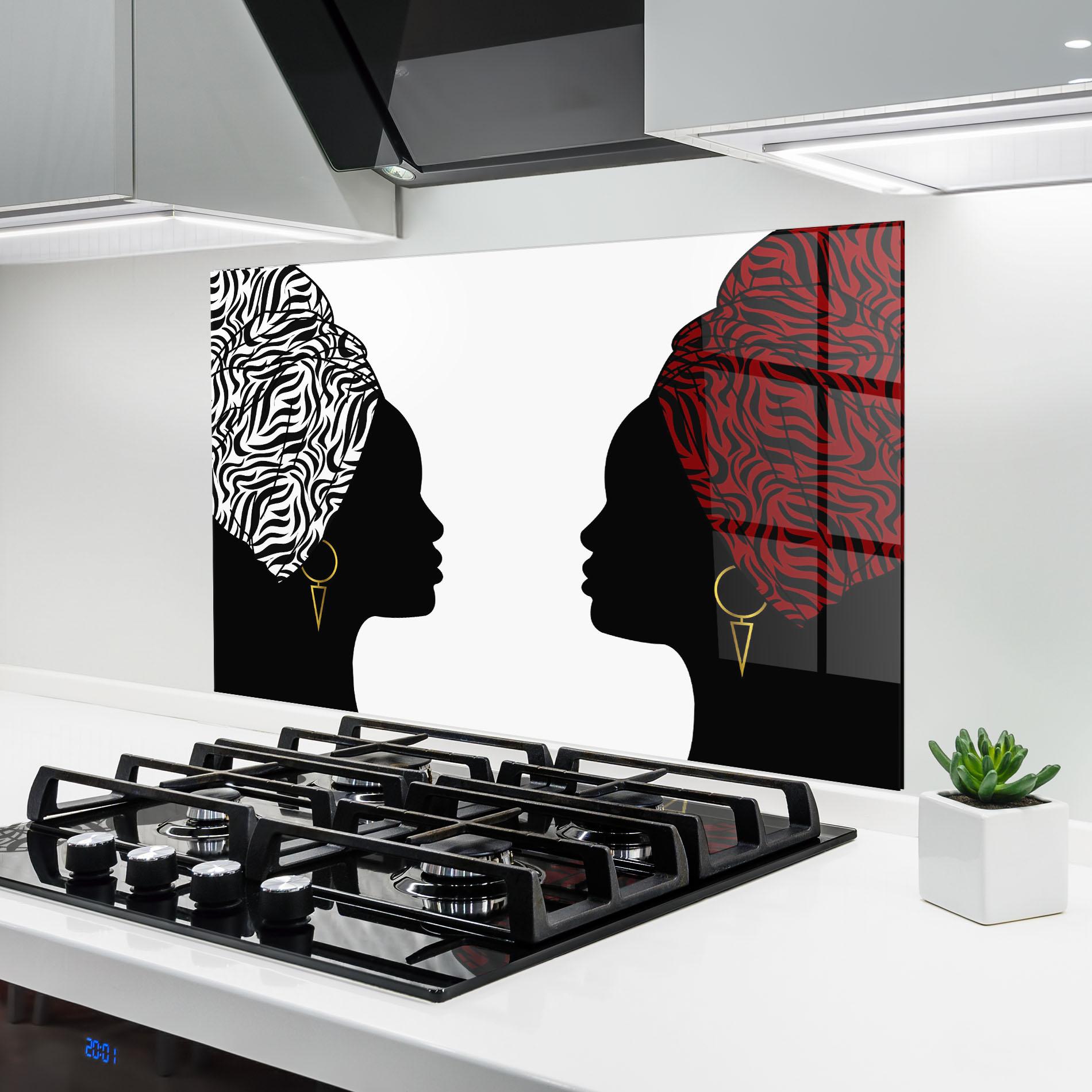 Panel Szklany do Kuchni African Woman Talk mockup 6