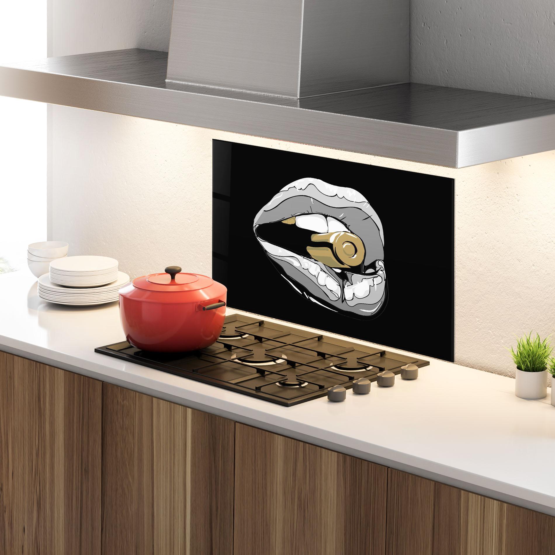 Panel Szklany do Kuchni Grey Bullet Lips mockup 4