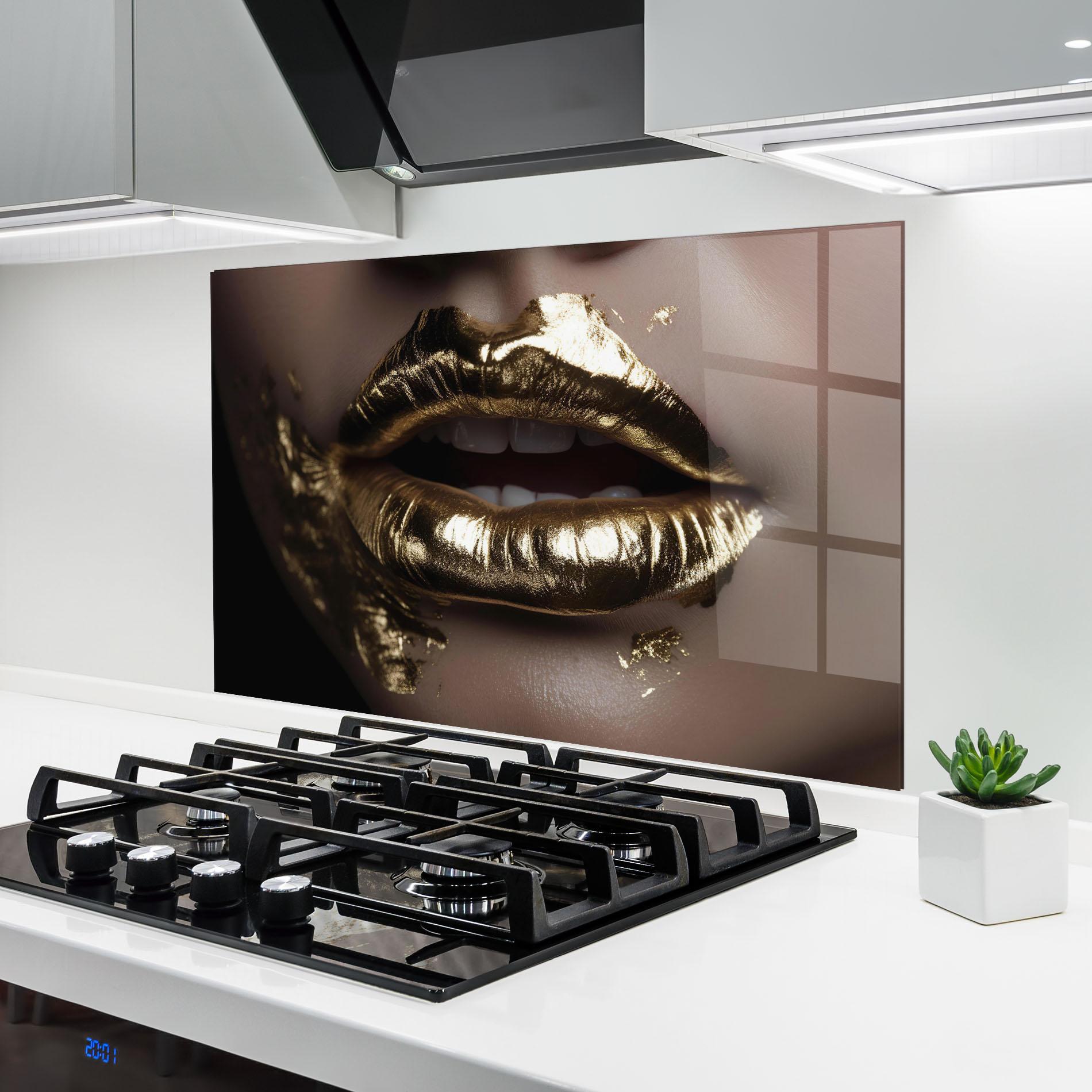 Panel Szklany do Kuchni Gold Lips mockup 6