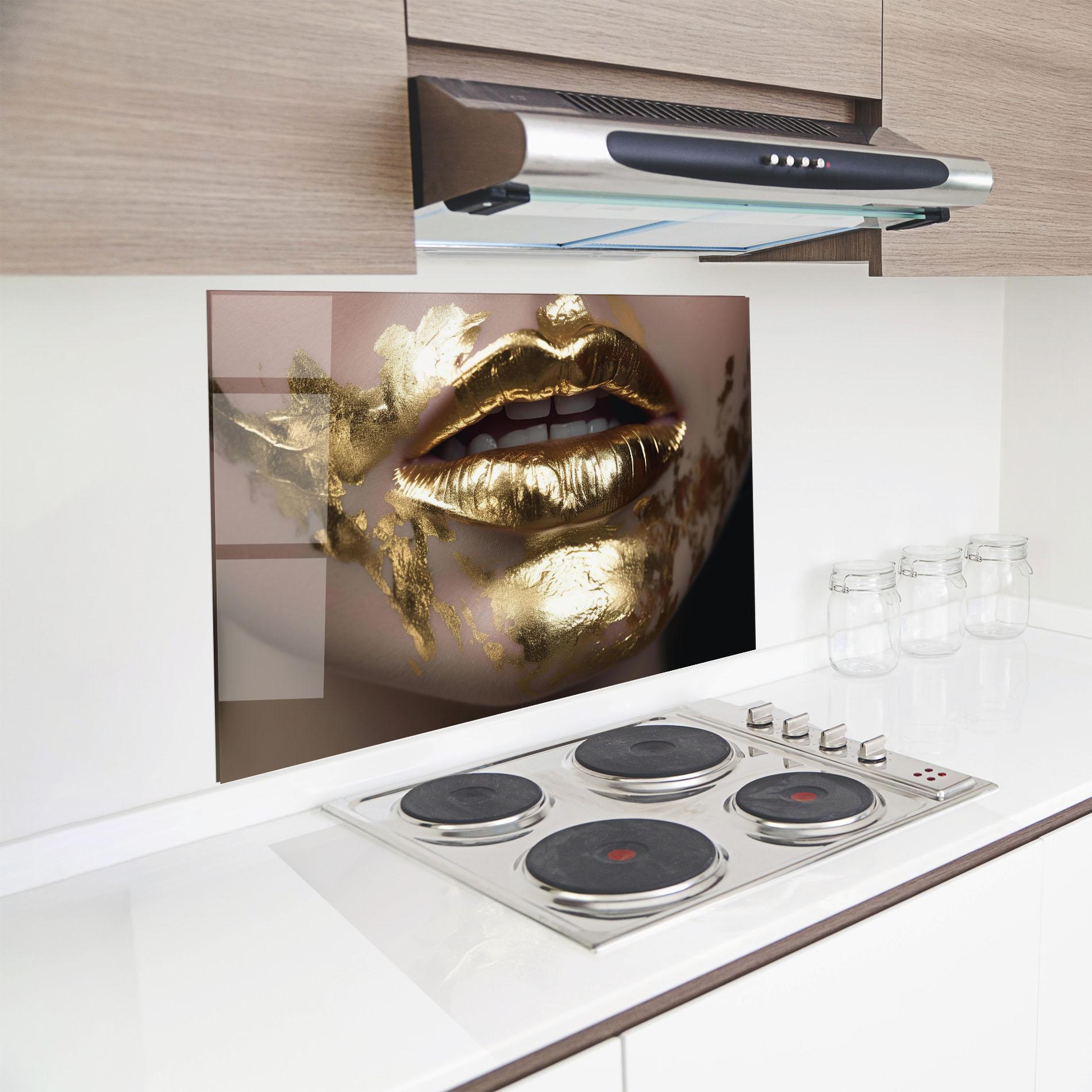 Panel Szklany do Kuchni Gold Open Lips mockup 8