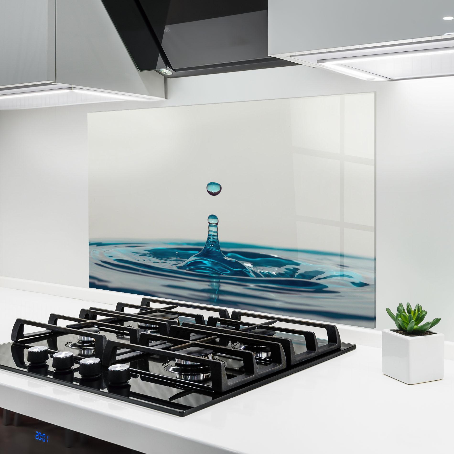 Panel Szklany do Kuchni Blue Water Drop mockup 6