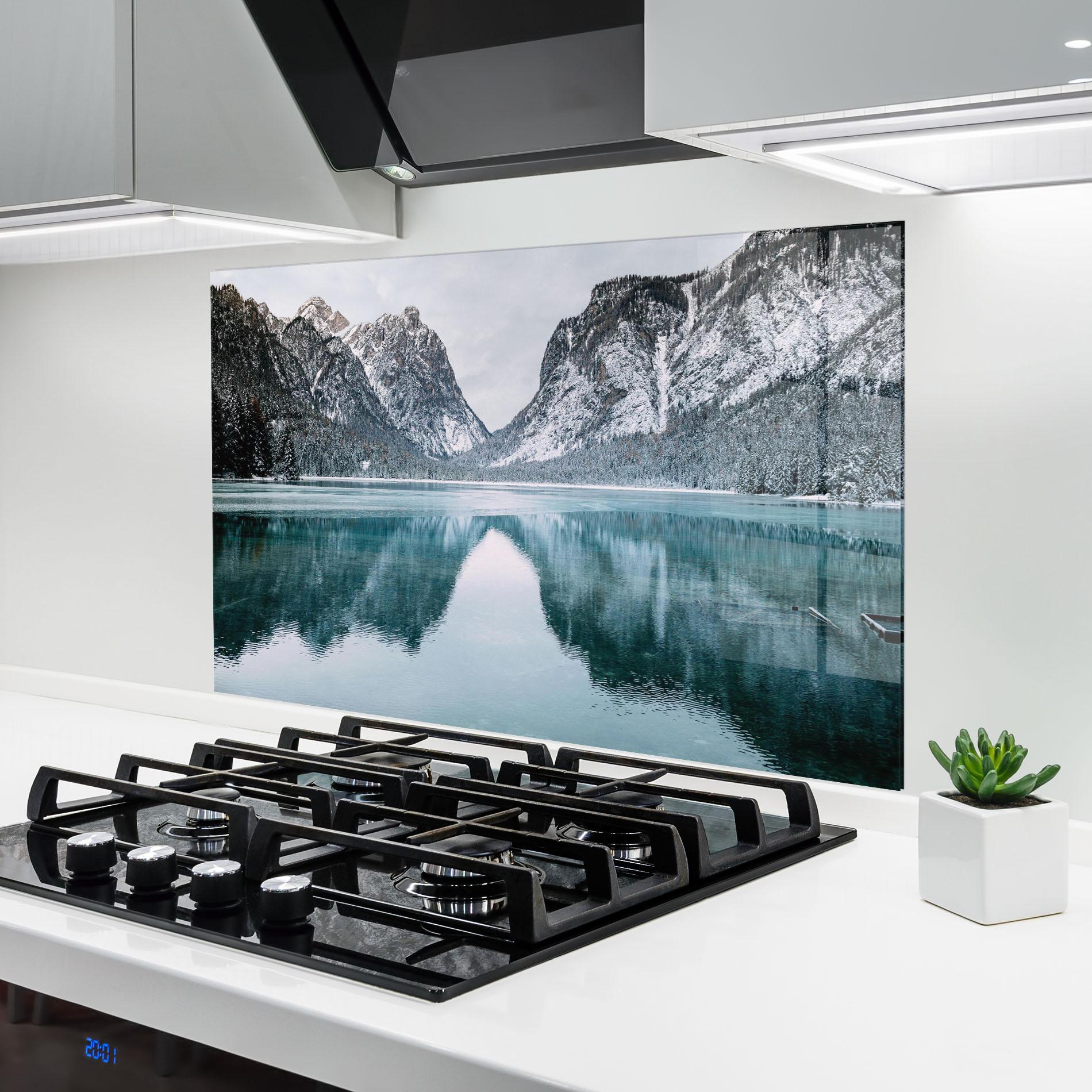 Panel Szklany do Kuchni Lake Reflection Mountain mockup 6