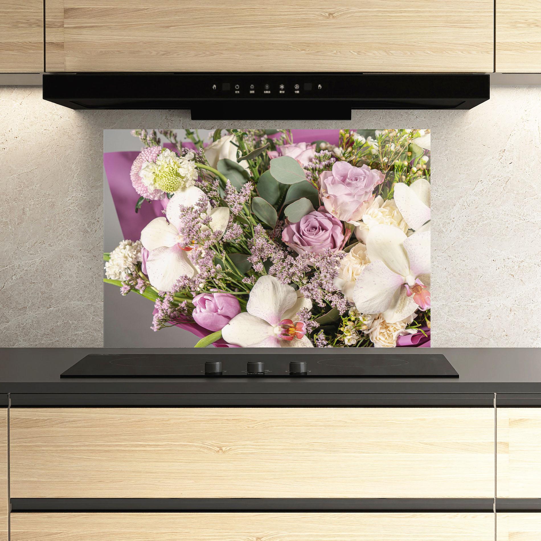 Panel Szklany do Kuchni Cute Purple Bouquet mockup 3