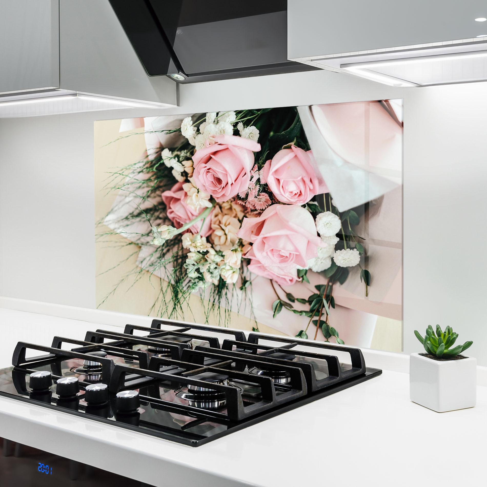 Panel Szklany do Kuchni Baby Pink Bouquet mockup 6