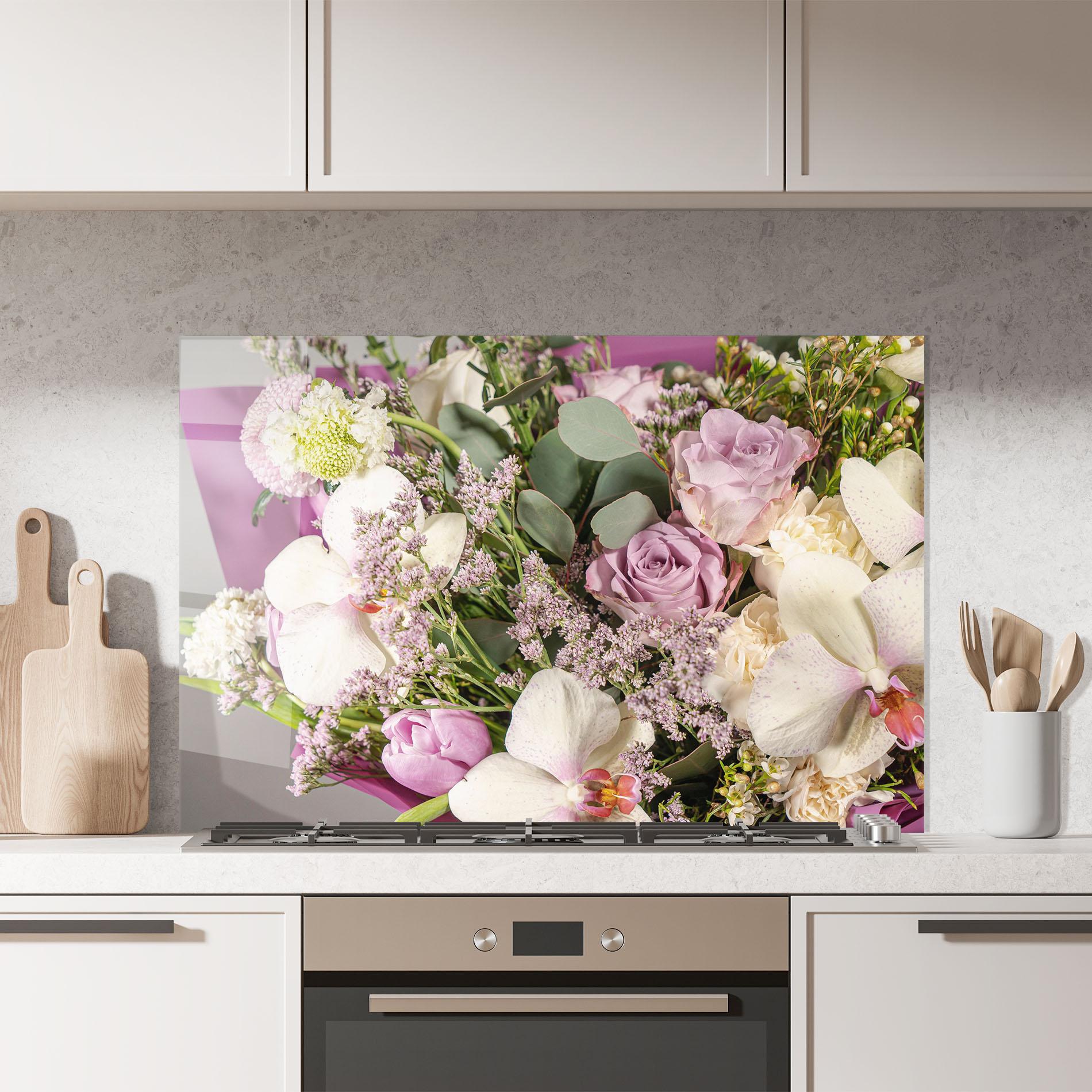 Panel Szklany do Kuchni Cute Purple Bouquet mockup 7