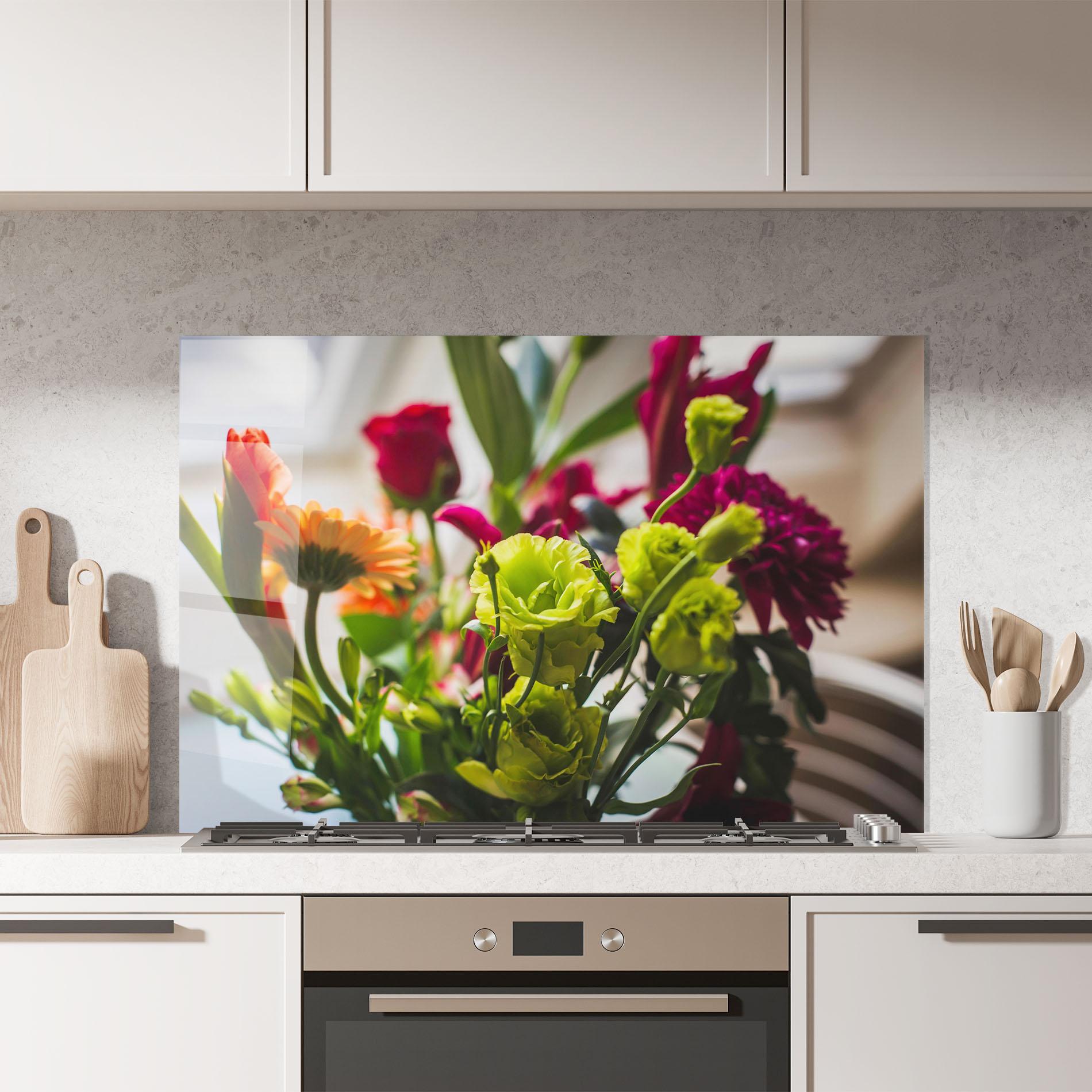 Panel Szklany do Kuchni Green Flowers Bouquet mockup 7