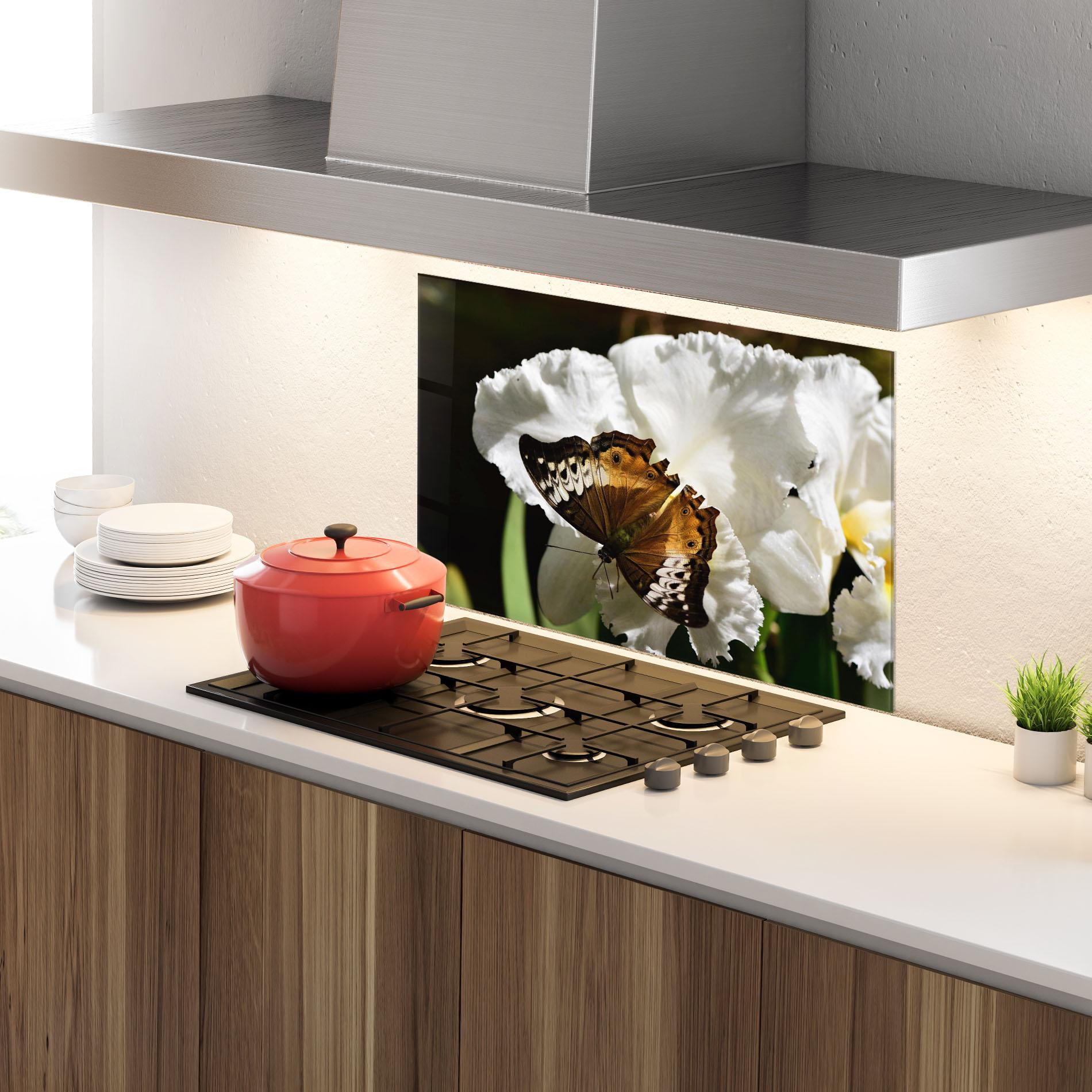 Panel Szklany do Kuchni Butterfly Exotic Plant mockup 4