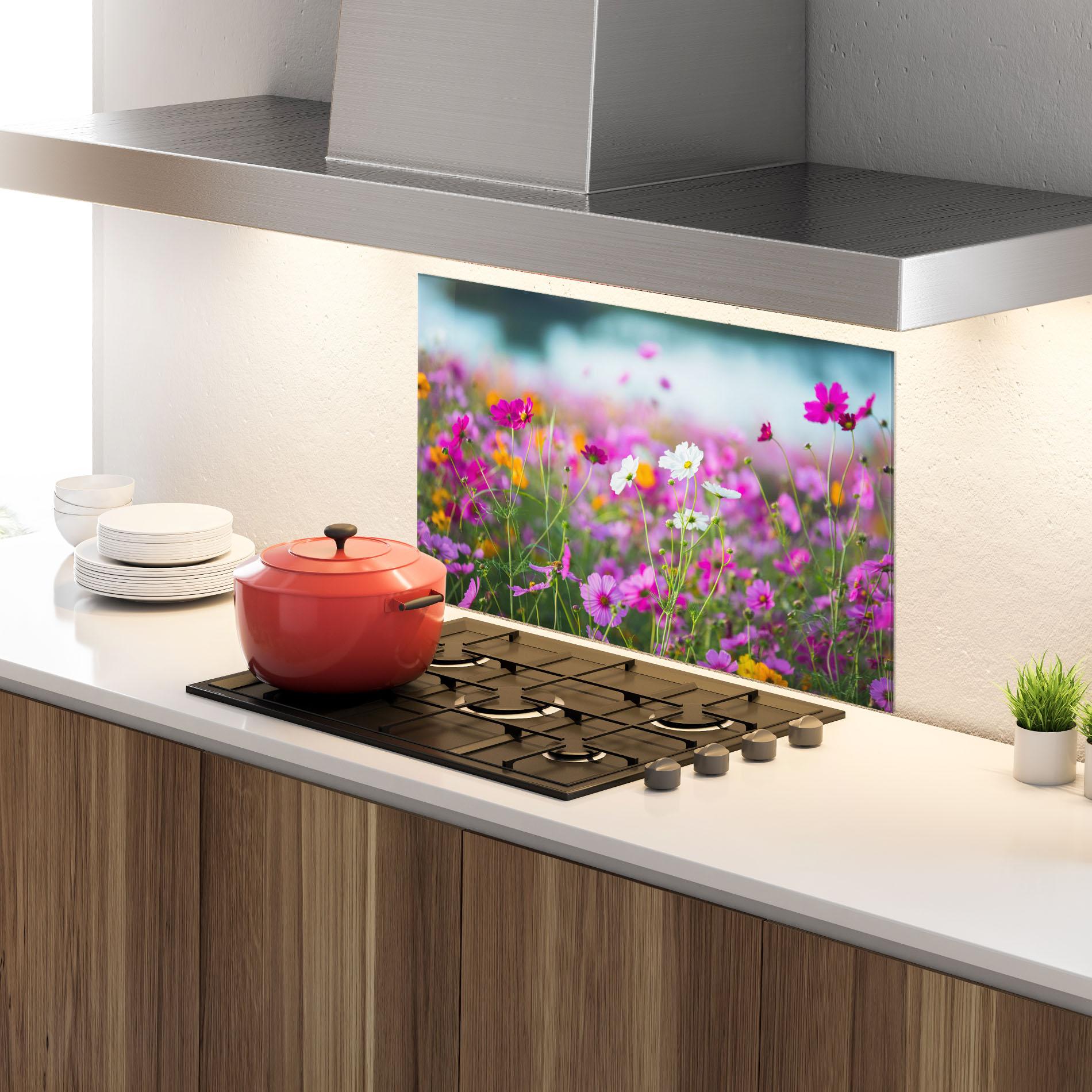 Panel Szklany do Kuchni Flower Grassland mockup 4