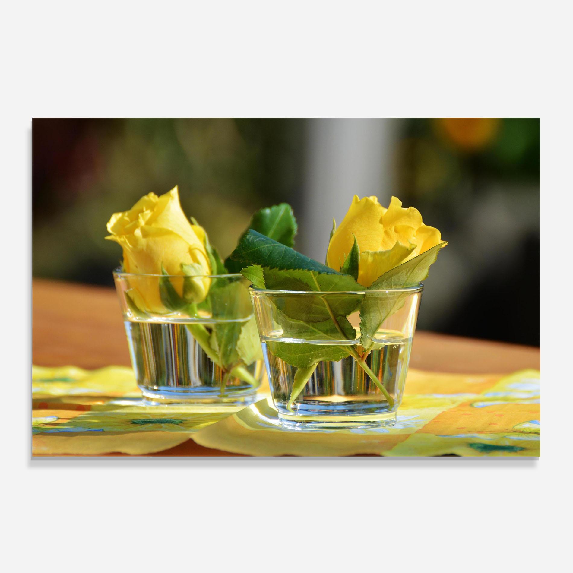 Panel Szklany do Kuchni Rose Yellow Vase mockup 0