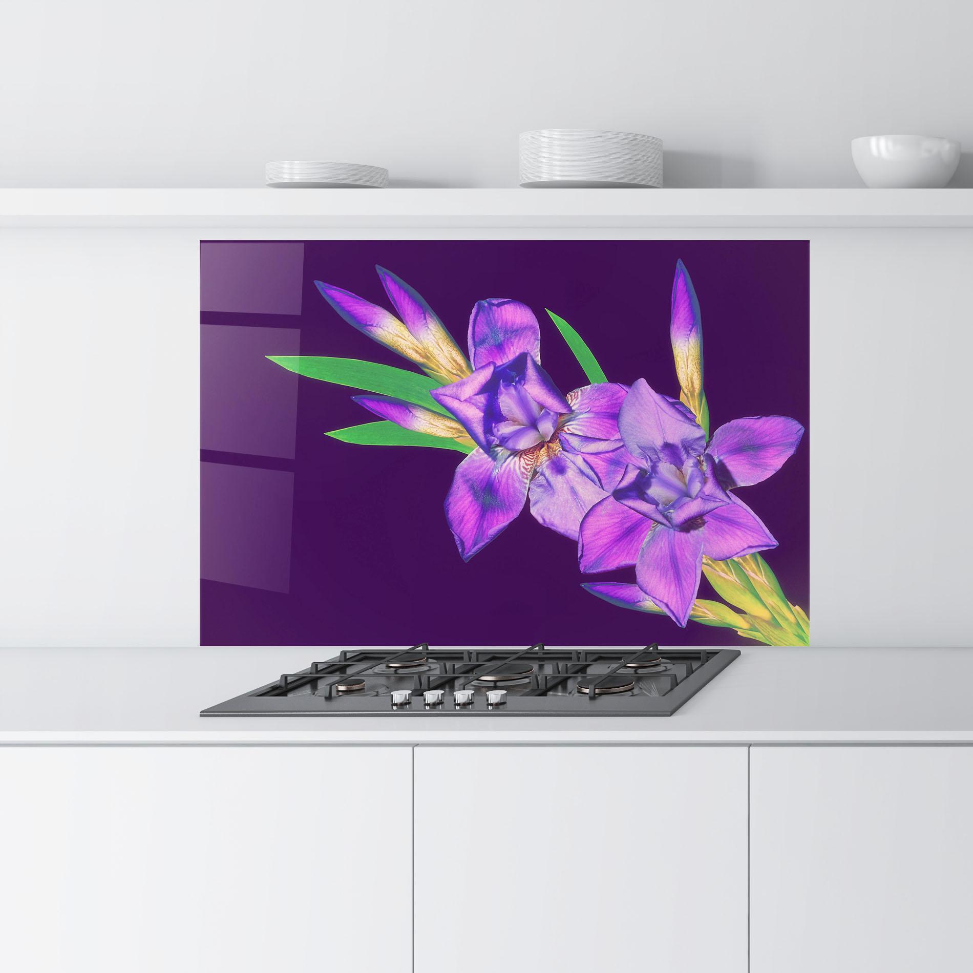 Panel Szklany do Kuchni Iris On Purple mockup 9