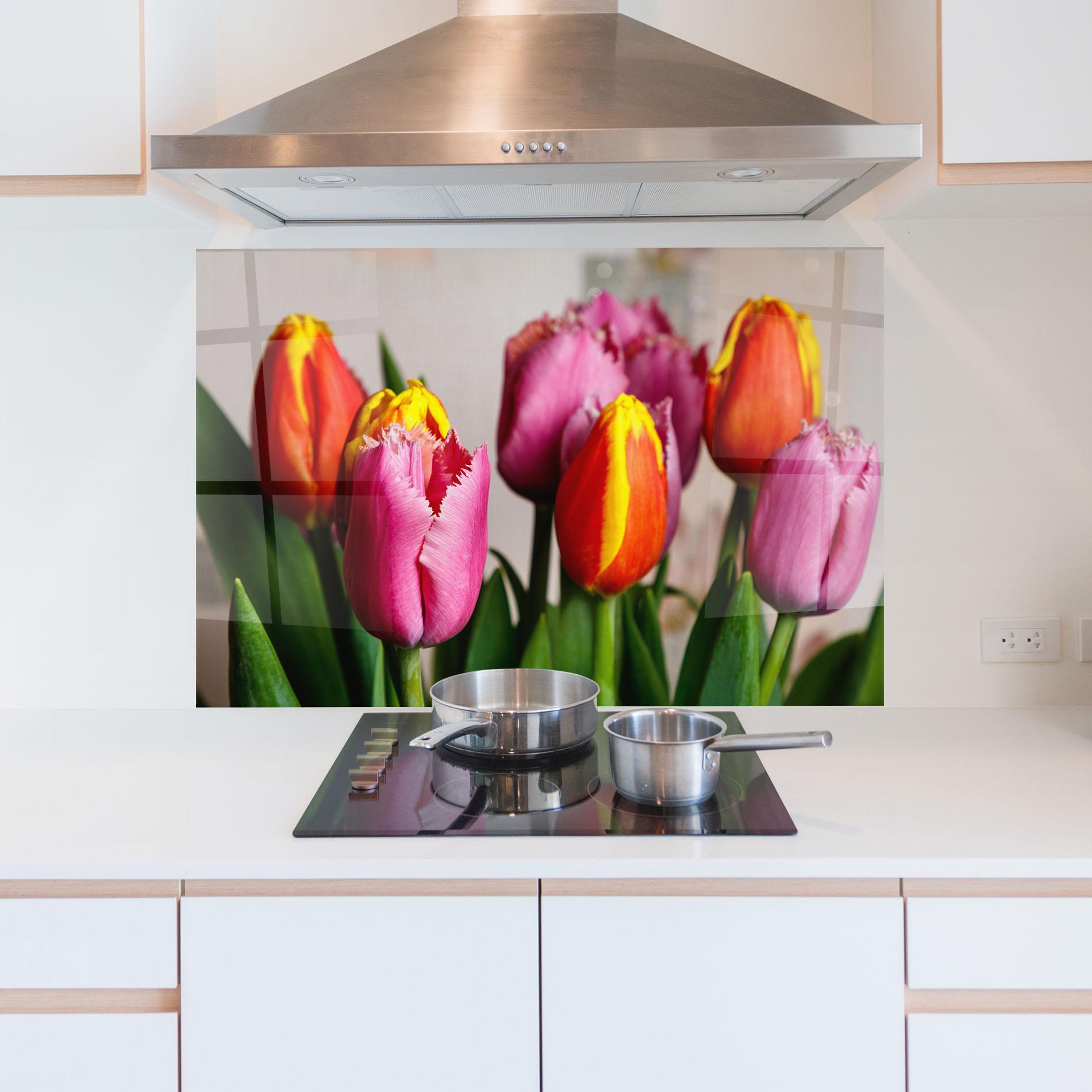 Panel Szklany do Kuchni Pink Orange Tulips mockup 5