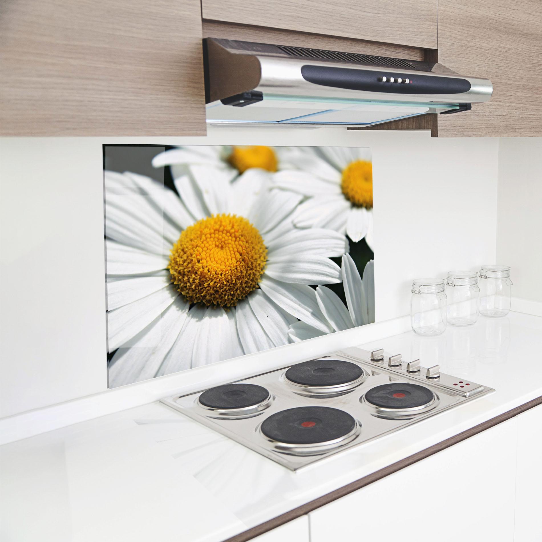 Panel Szklany do Kuchni Big Daisies mockup 8