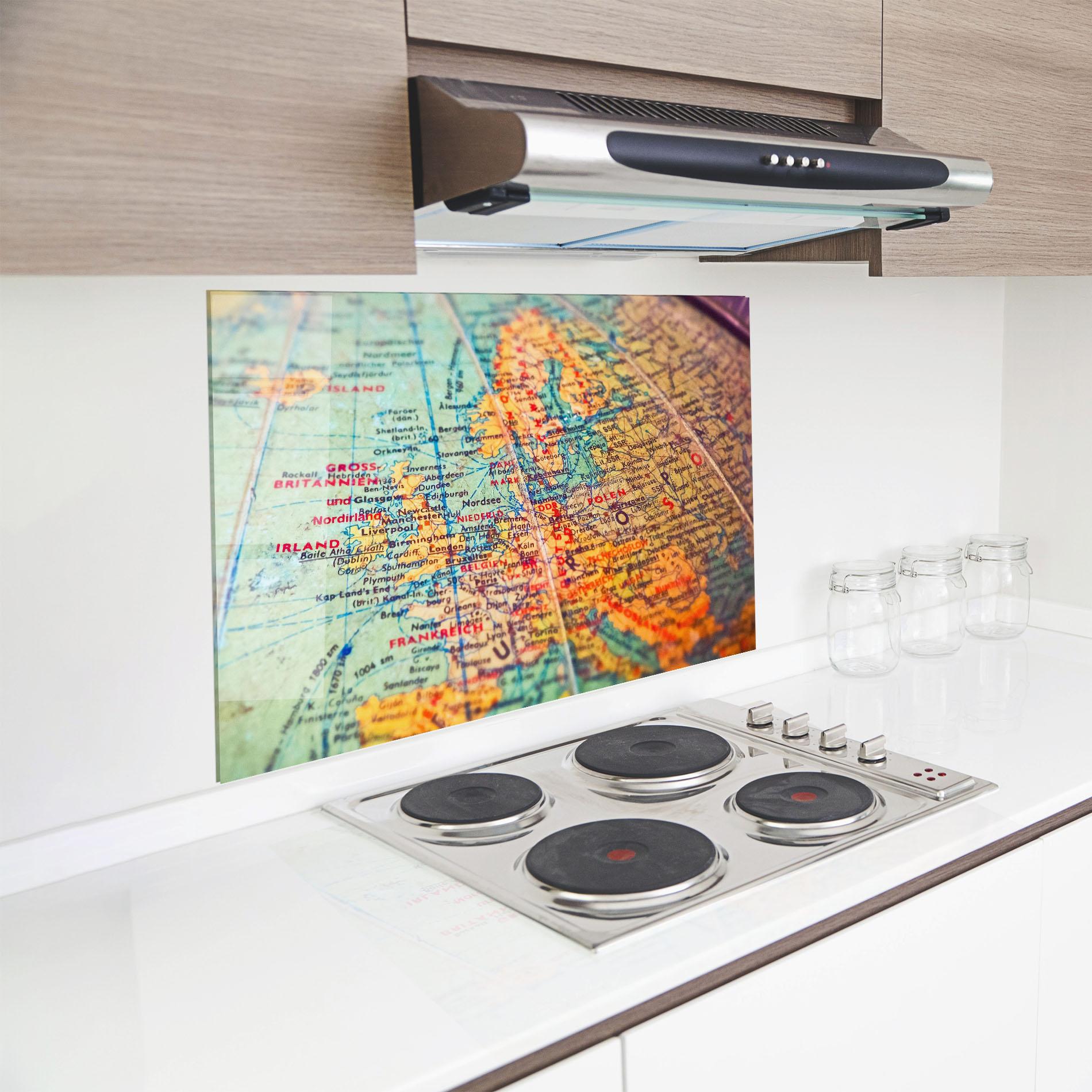 Panel Szklany do Kuchni Globe mockup 8