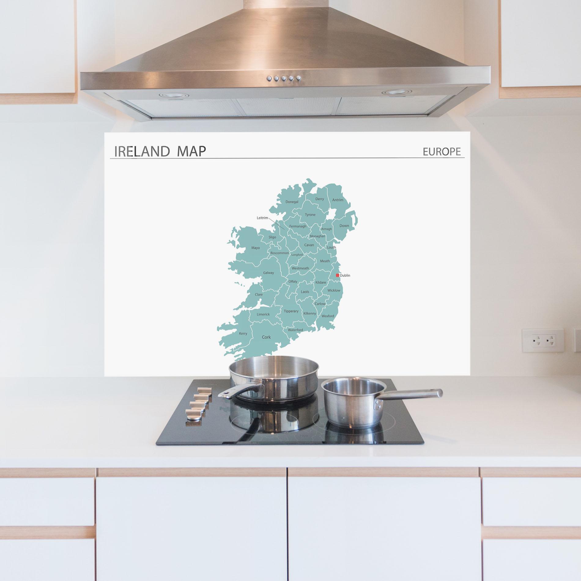 Panel Szklany do Kuchni Ireland Map mockup 5