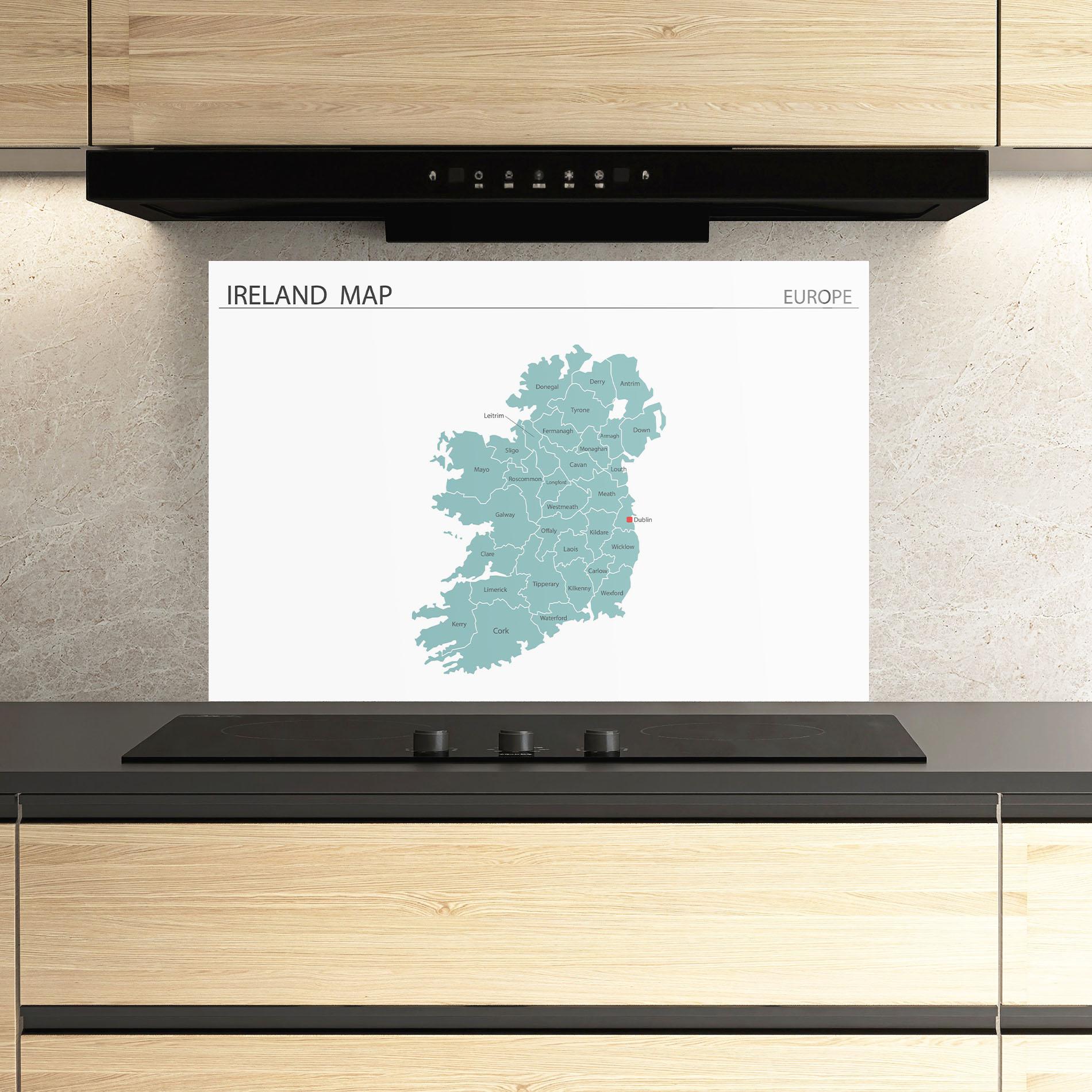 Panel Szklany do Kuchni Ireland Map mockup 3
