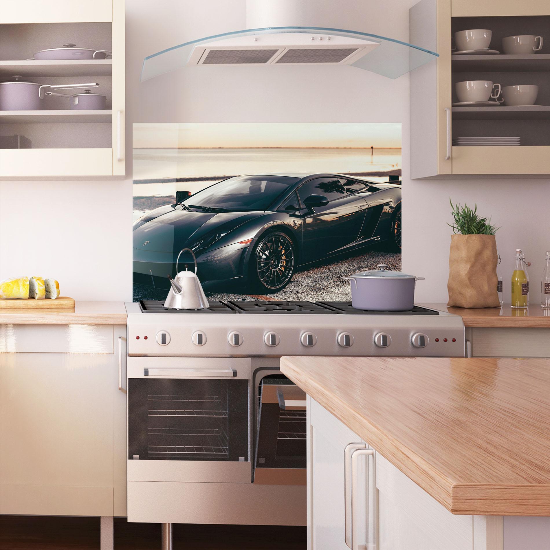 Panel Szklany do Kuchni Black Lambo Sea mockup 1