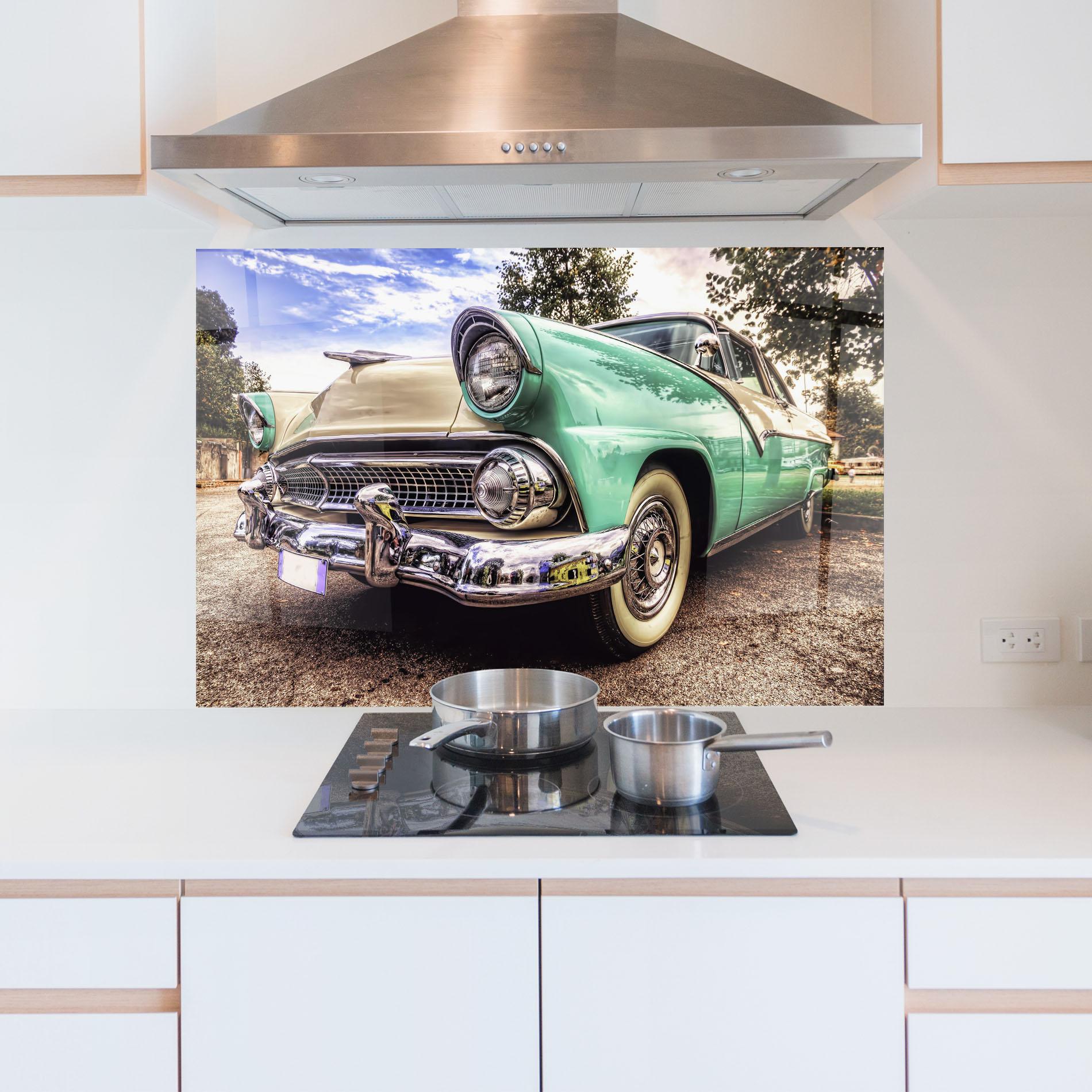 Panel Szklany do Kuchni Green Vintage Car mockup 5