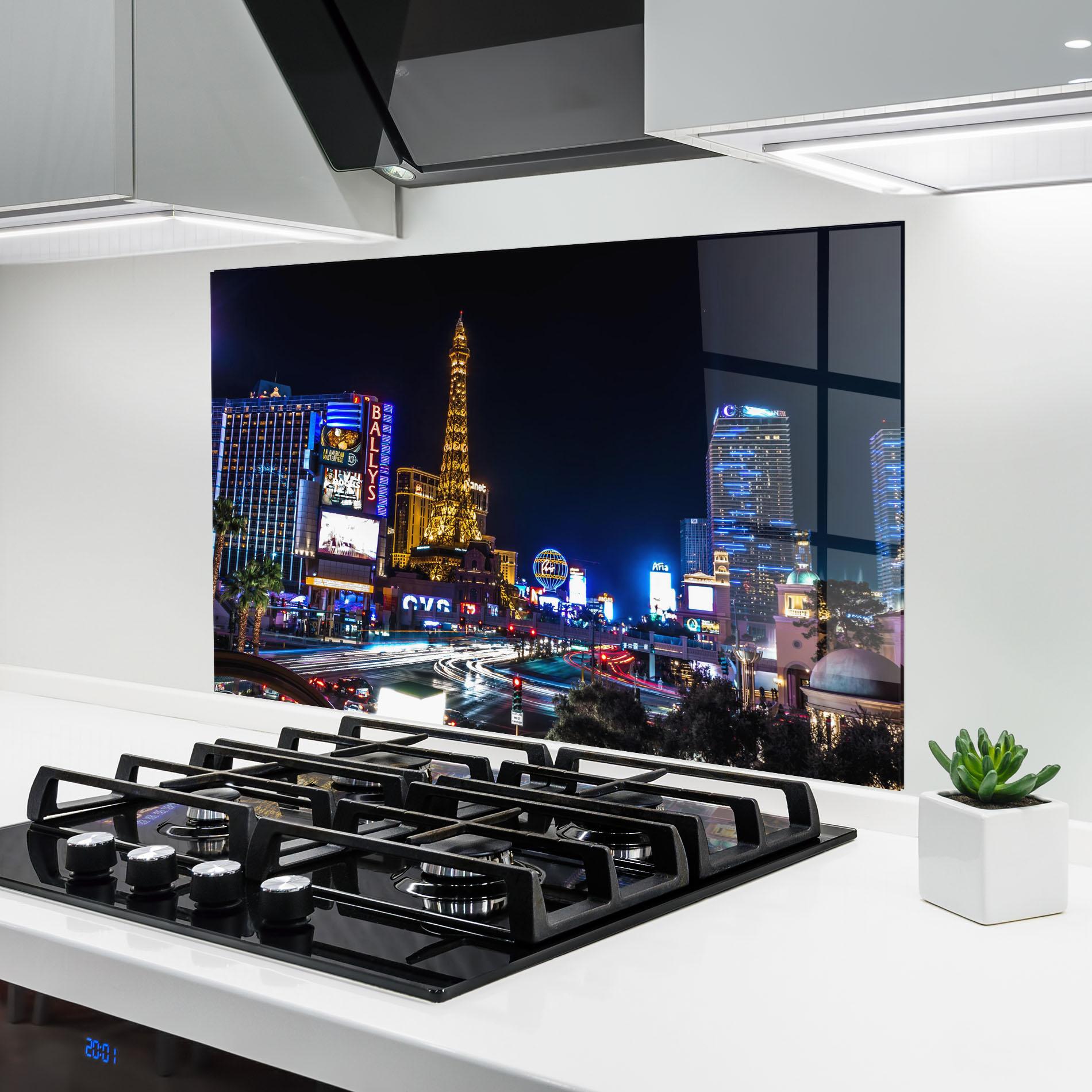 Panel Szklany do Kuchni Las Vegas Night mockup 6