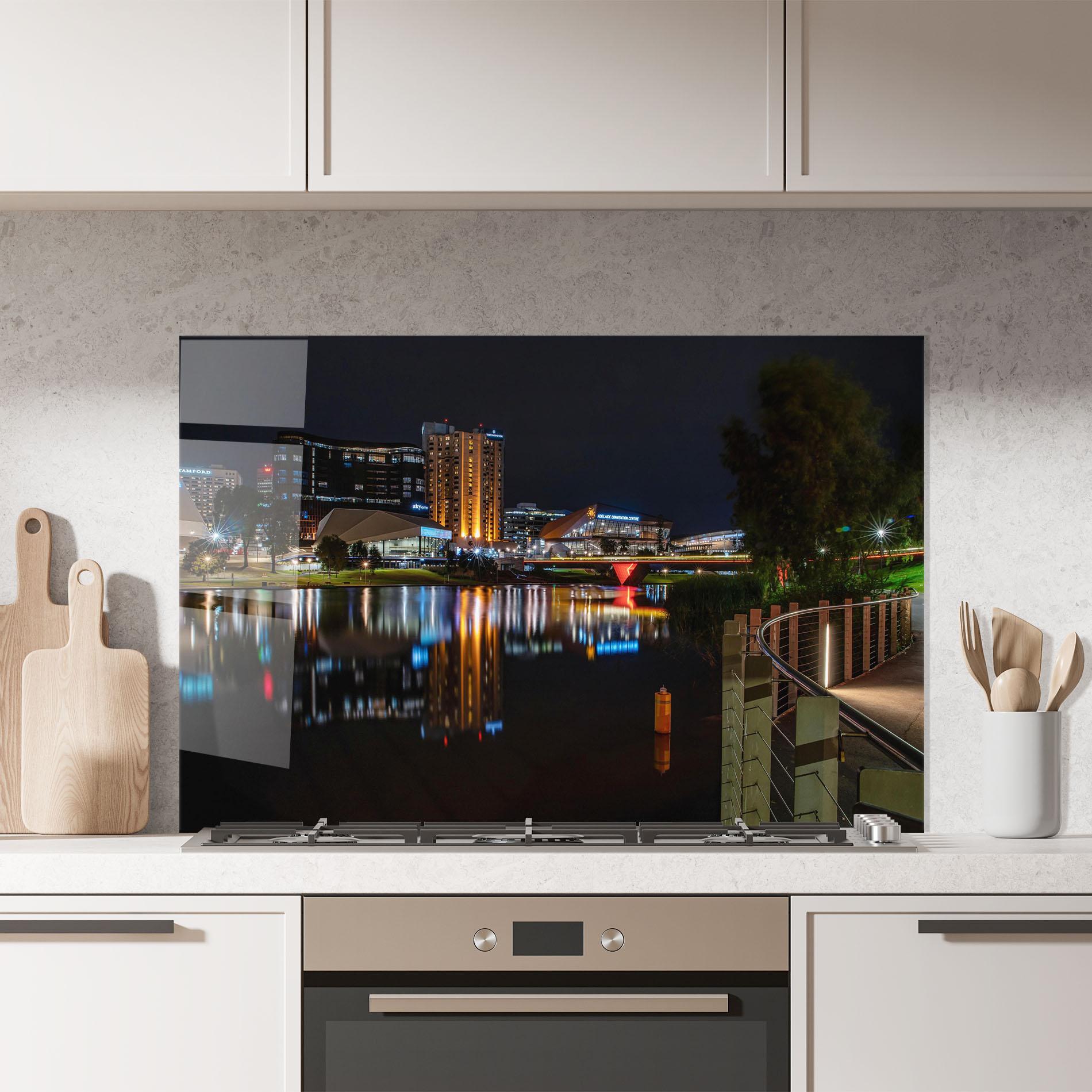 Panel Szklany do Kuchni Australia Night Lake mockup 7