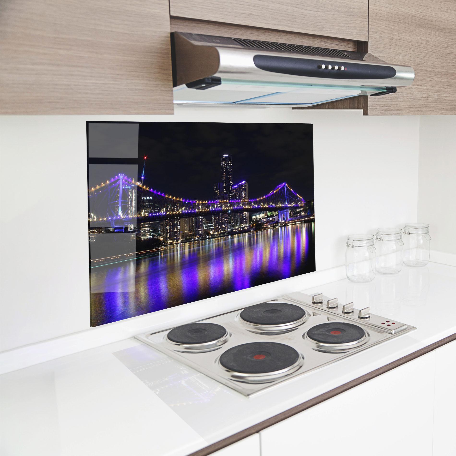 Panel Szklany do Kuchni Story Bridge mockup 8