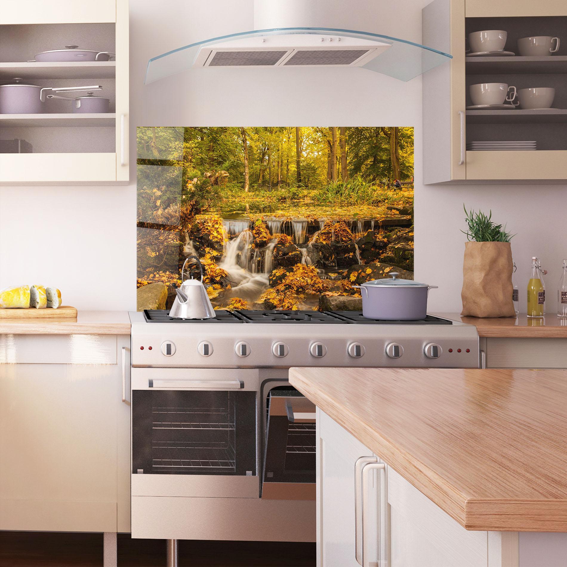 Panel Szklany do Kuchni Autumn Pretty Waterfall mockup 1