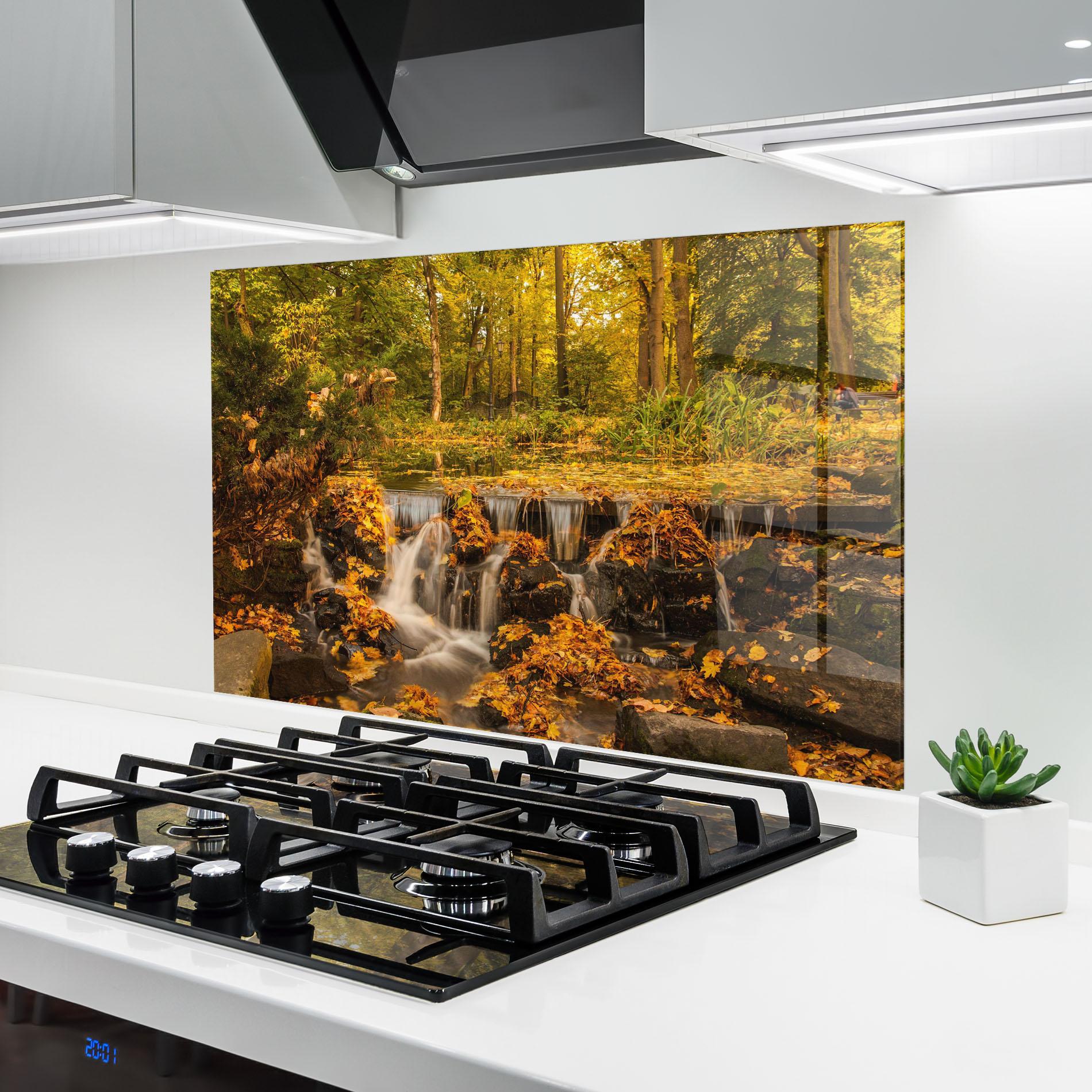 Panel Szklany do Kuchni Autumn Pretty Waterfall mockup 6