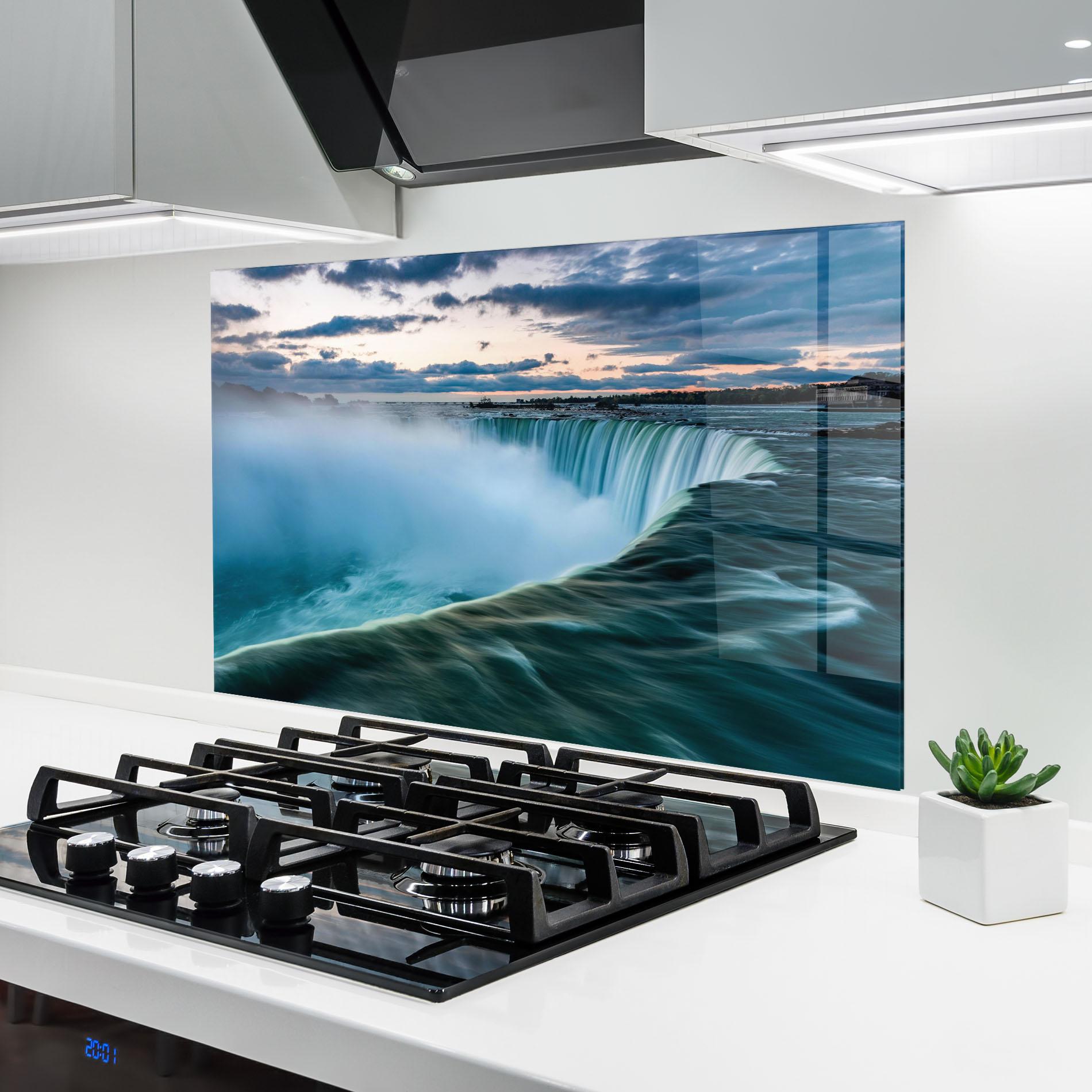 Panel Szklany do Kuchni Dreamy Blue Waterfall mockup 6