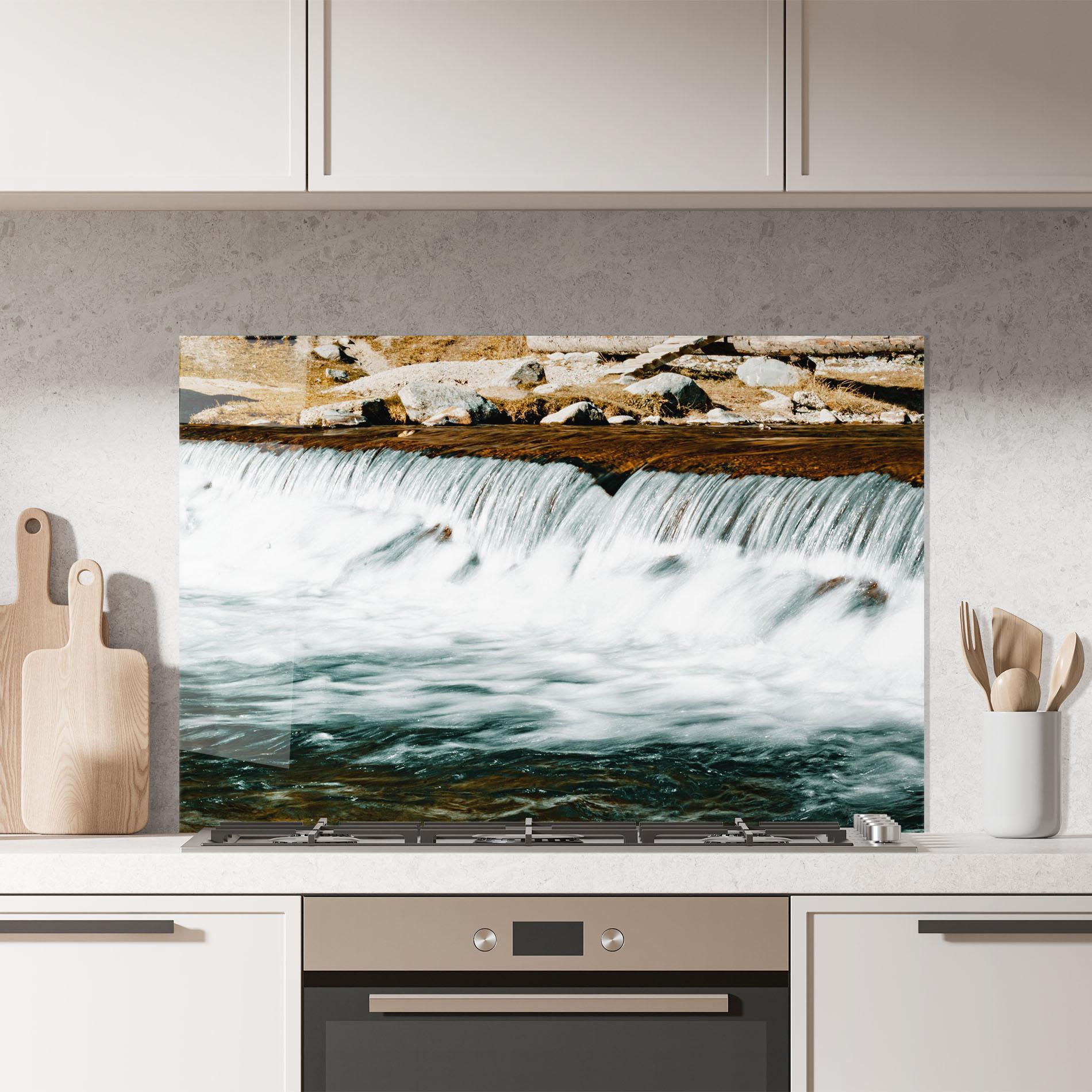 Panel Szklany do Kuchni Small Pretty Waterfall mockup 7