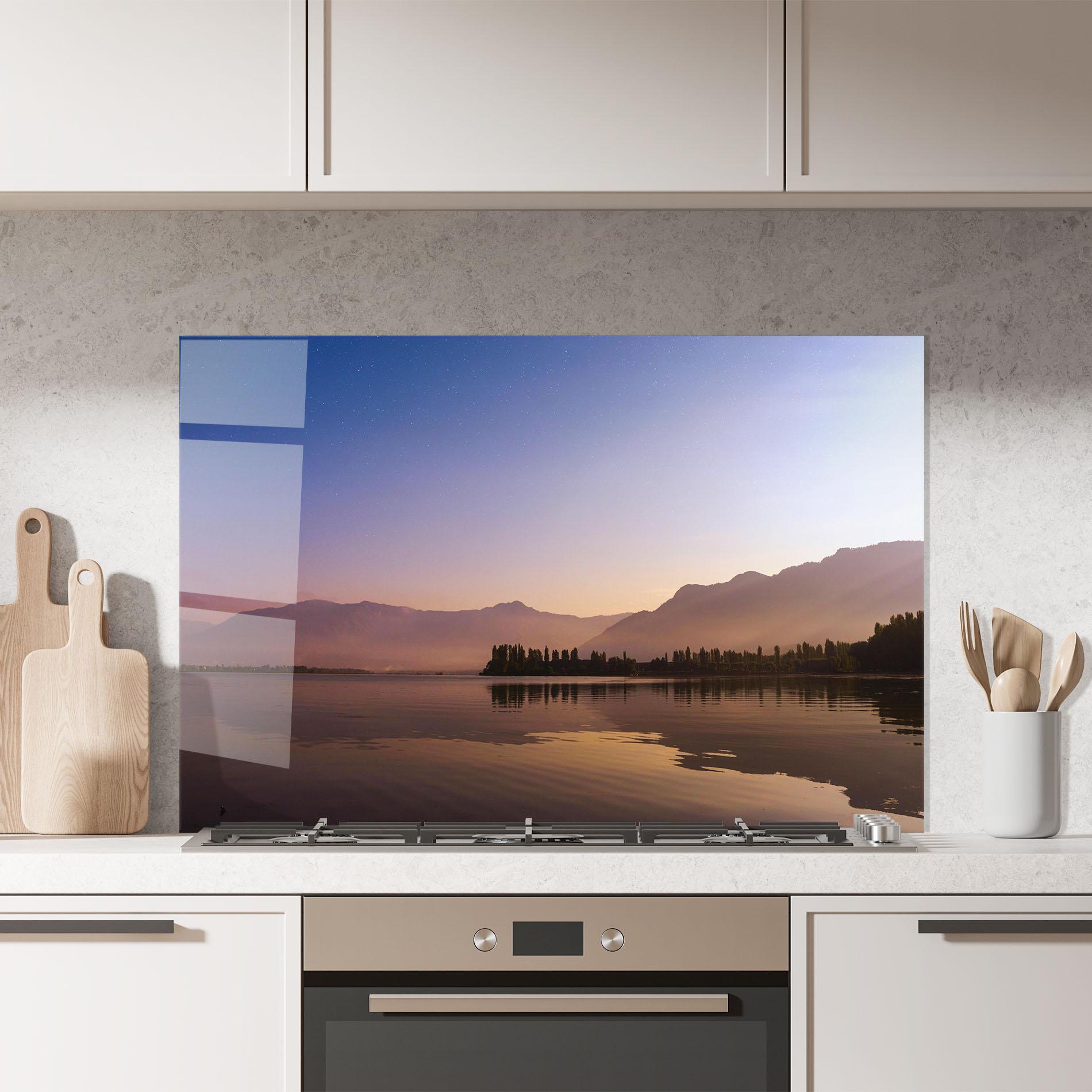 Panel Szklany do Kuchni Brown Light Lake mockup 7